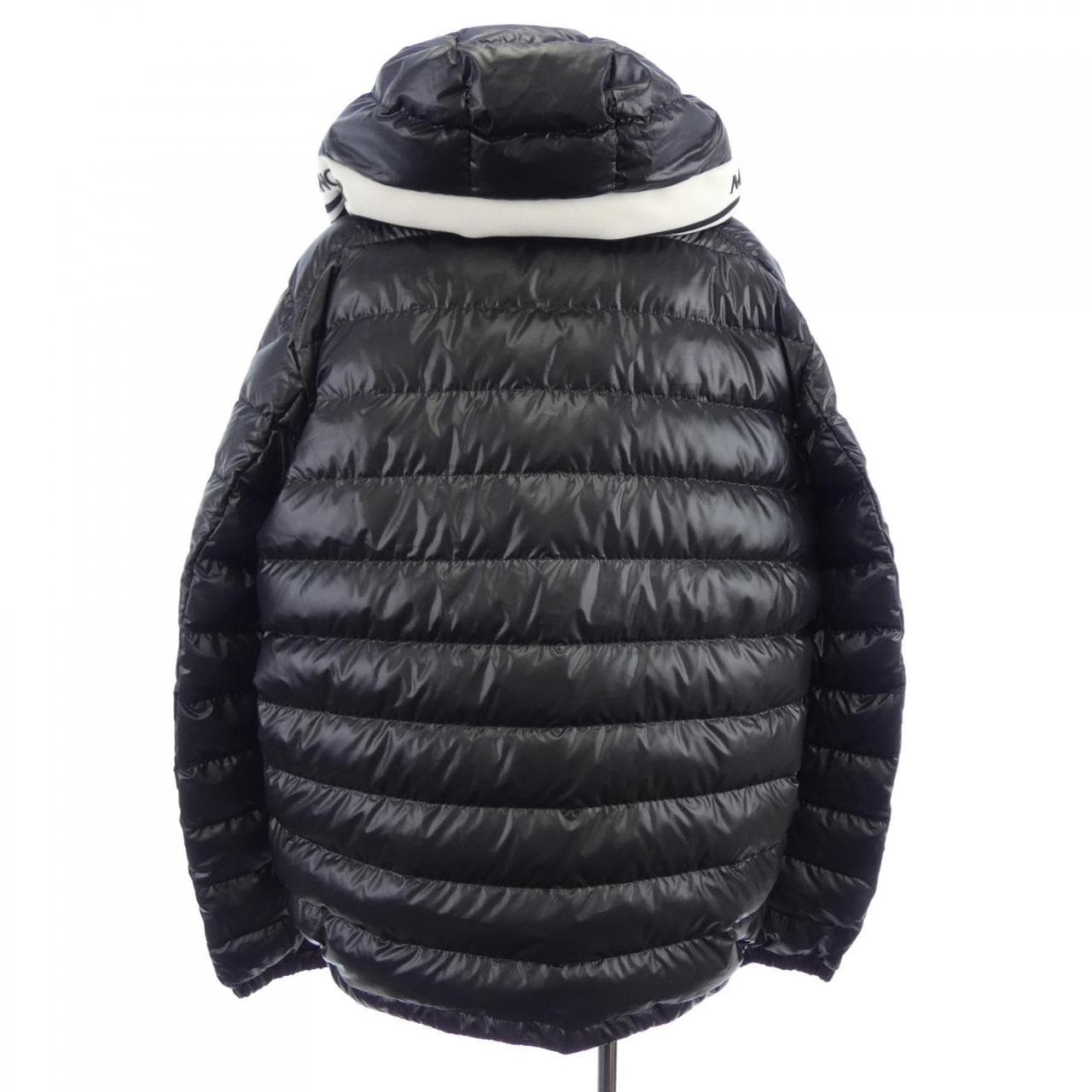 モンクレール MONCLER CORNOUR ダウンジャケット