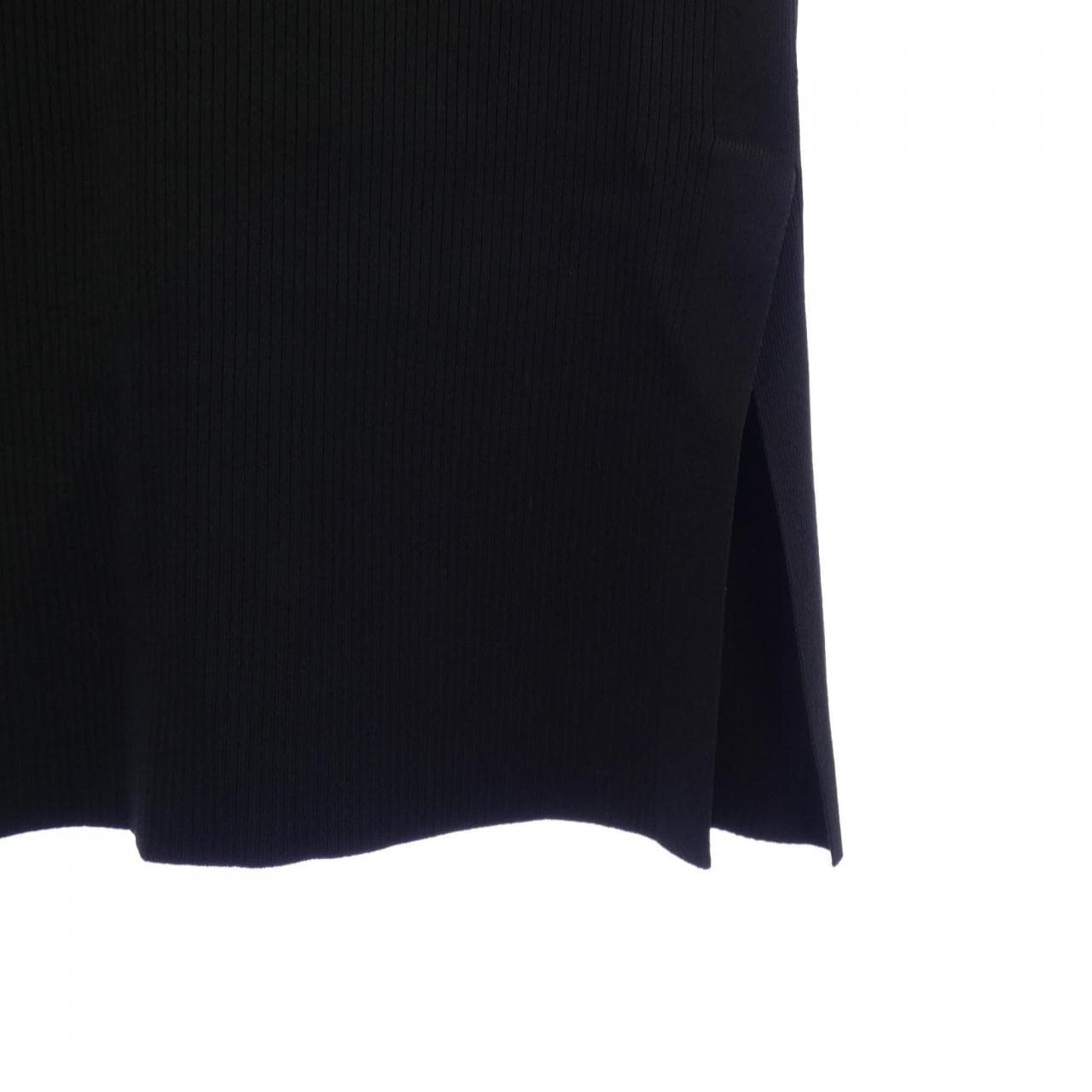 セオリーリュクス Theory luxe スカート