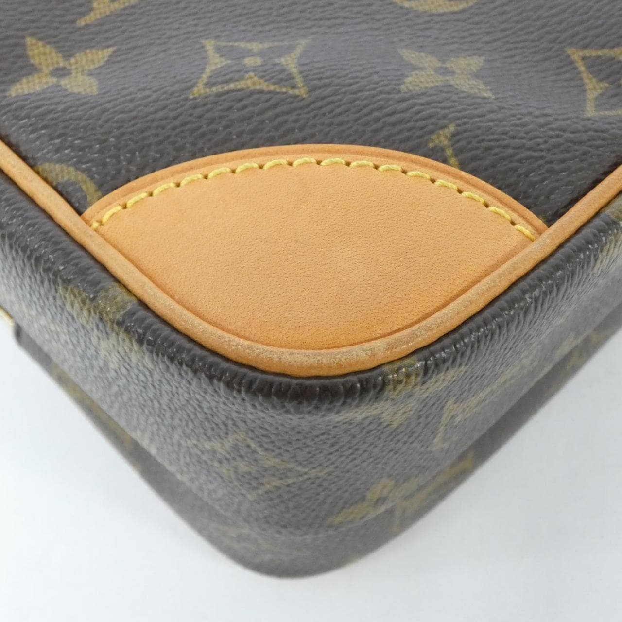 LOUIS VUITTON Monogram Amazon M45236 Shoulder Bag