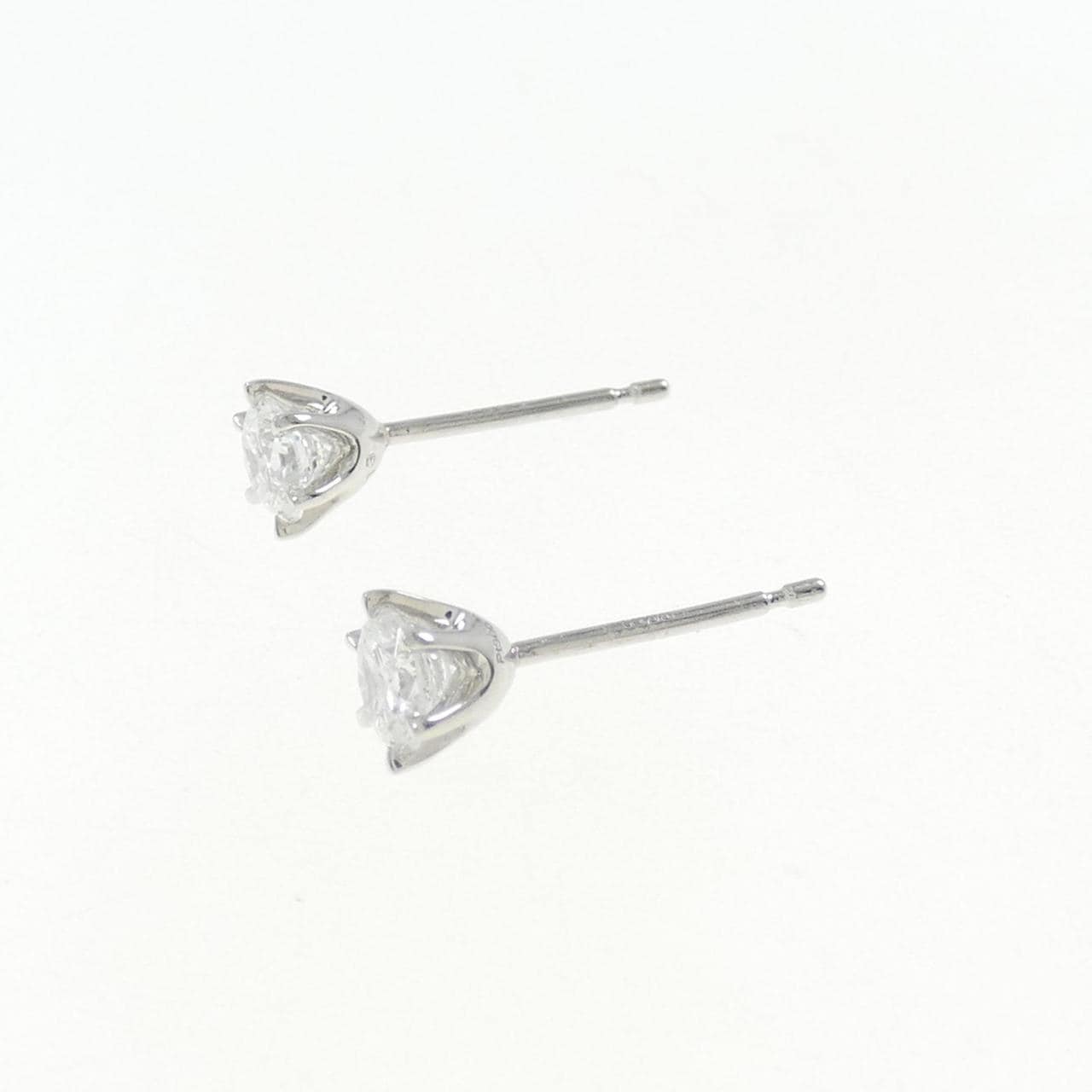 【新品】PT ダイヤモンド ピアス 0.218CT 0.213CT E SI2 Good