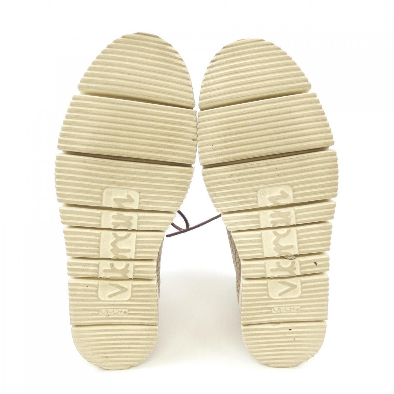 ジミーチュウ JIMMY CHOO ブーツ