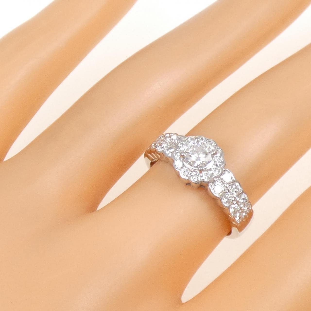 PT900 ダイヤモンド リング 0.28CT