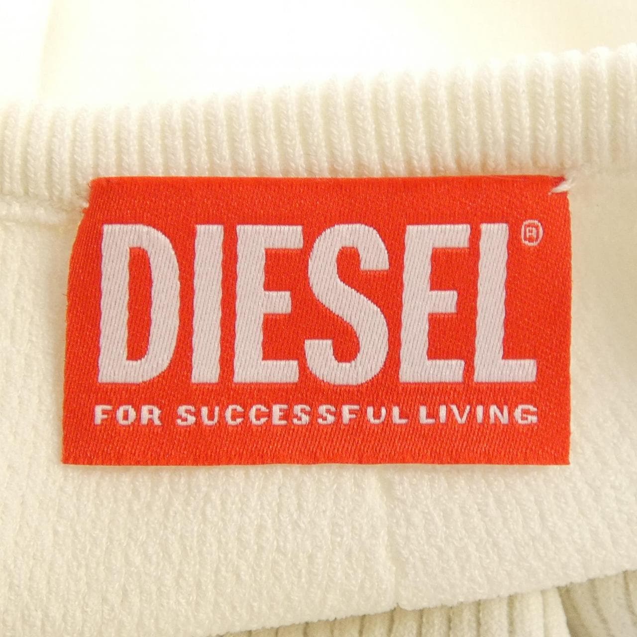 ディーゼル DIESEL トップス