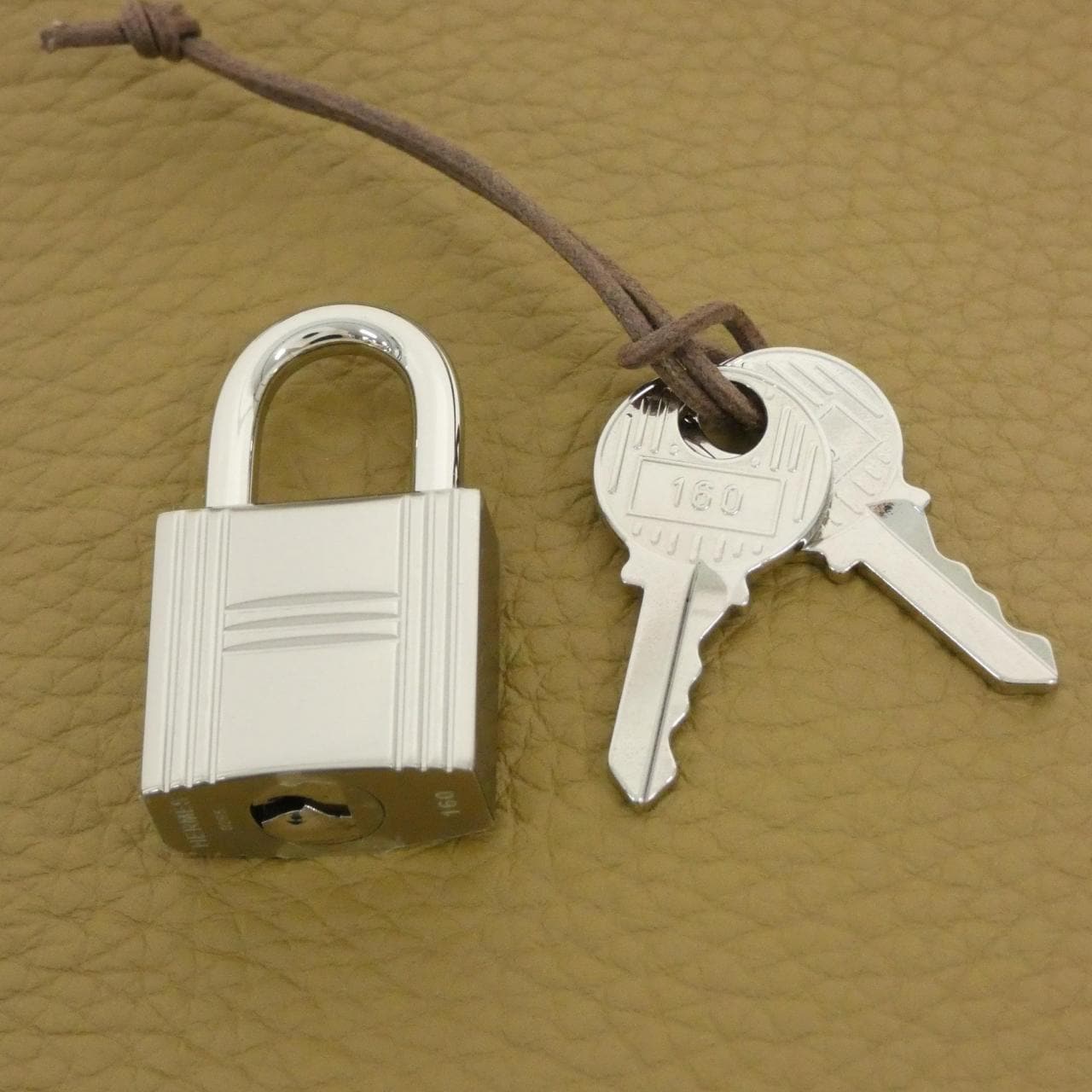 【未使用品】エルメス ピコタン ロック MM 060991CK バッグ