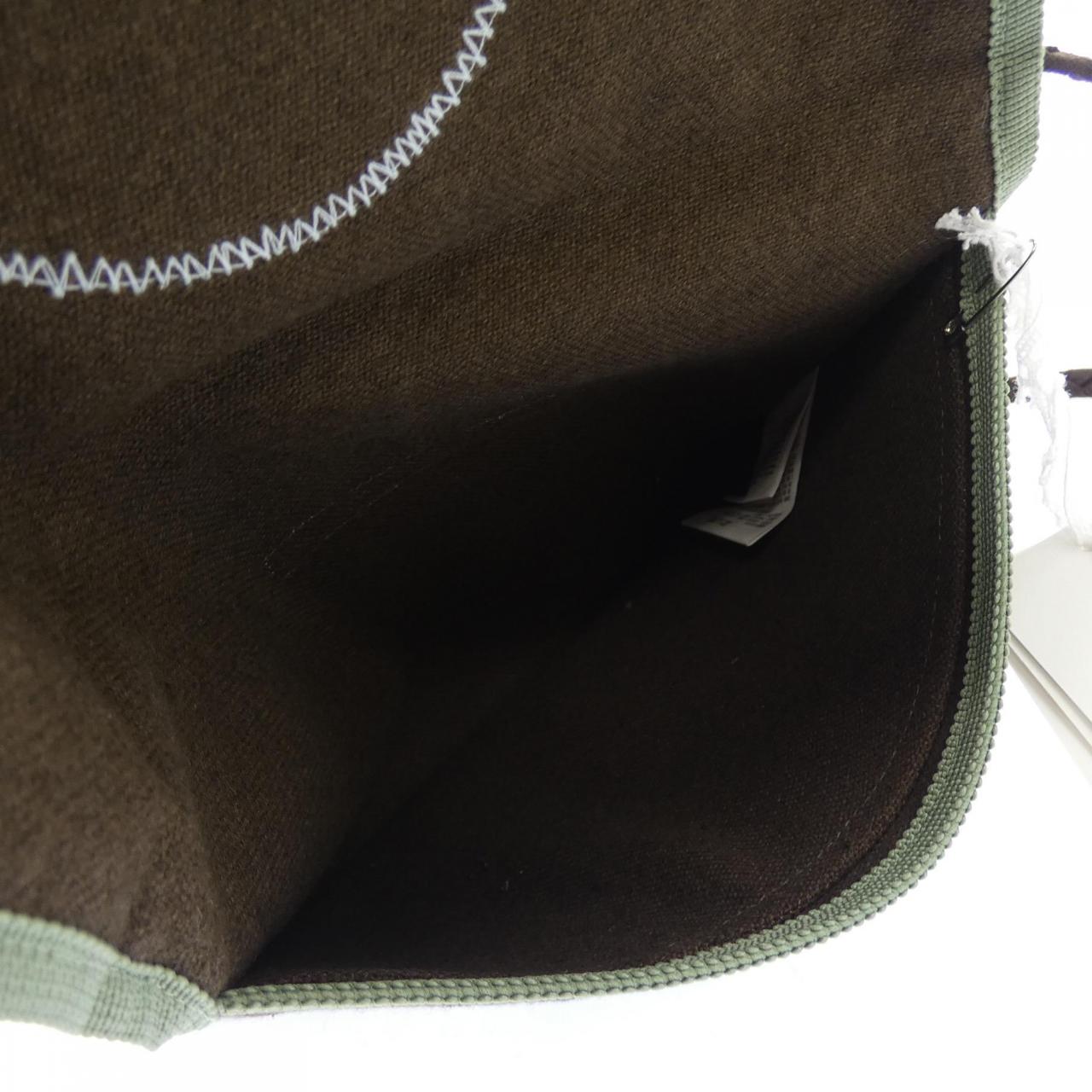ミナペルホネン mina perhonen ami swing garden BAG