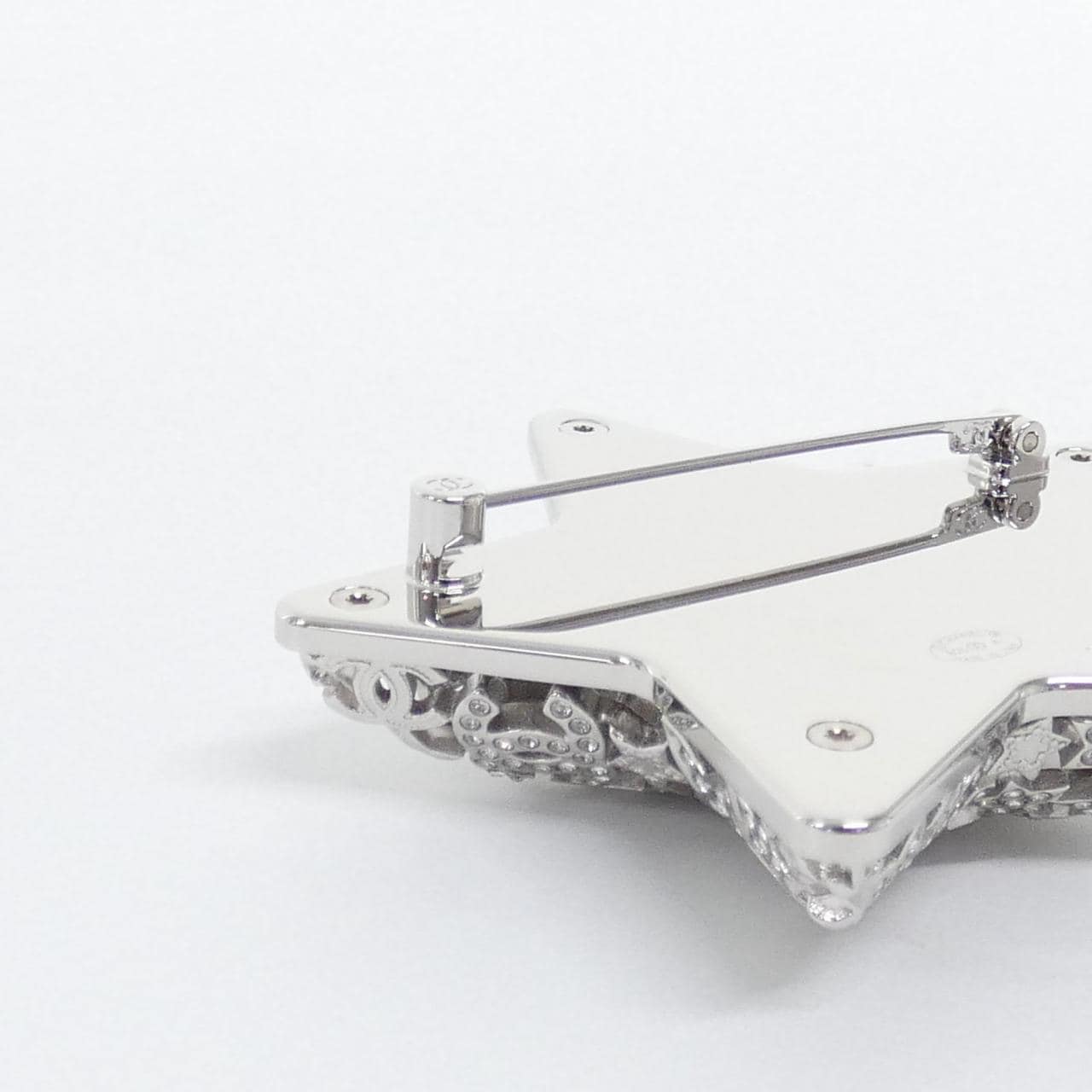 【未使用品】シャネル ABG038 ブローチ
