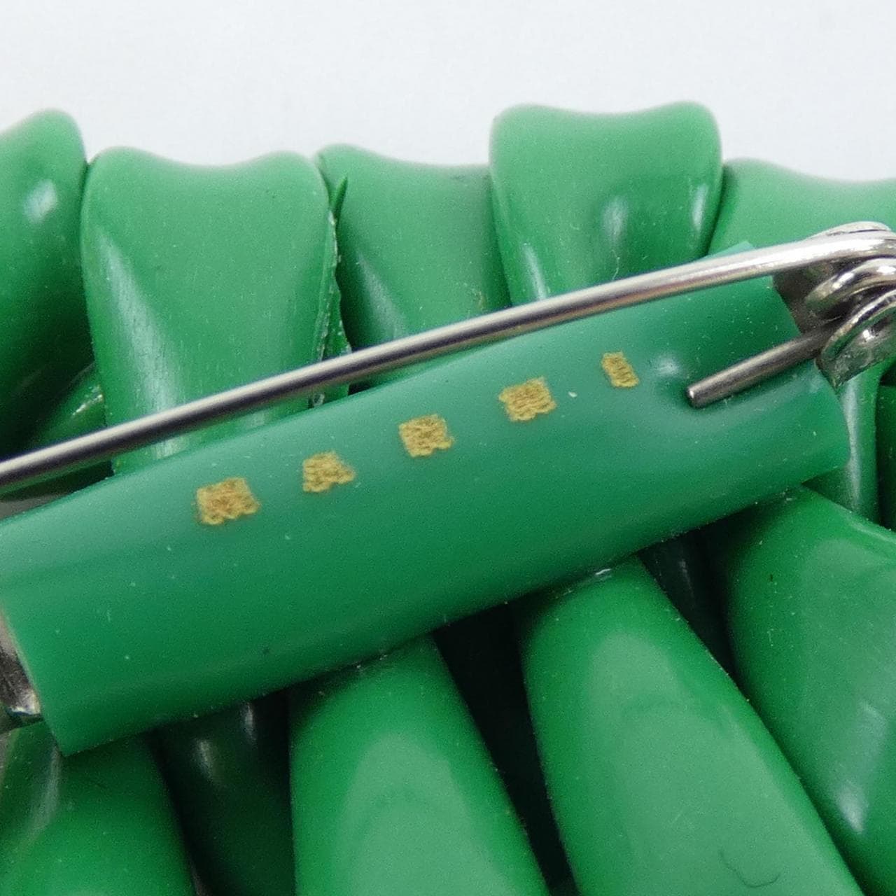 マルニ MARNI ブローチ