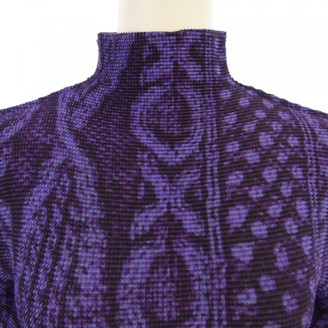 ミーイッセイミヤケ me ISSEY MIYAKE MI63FJ531 トップス