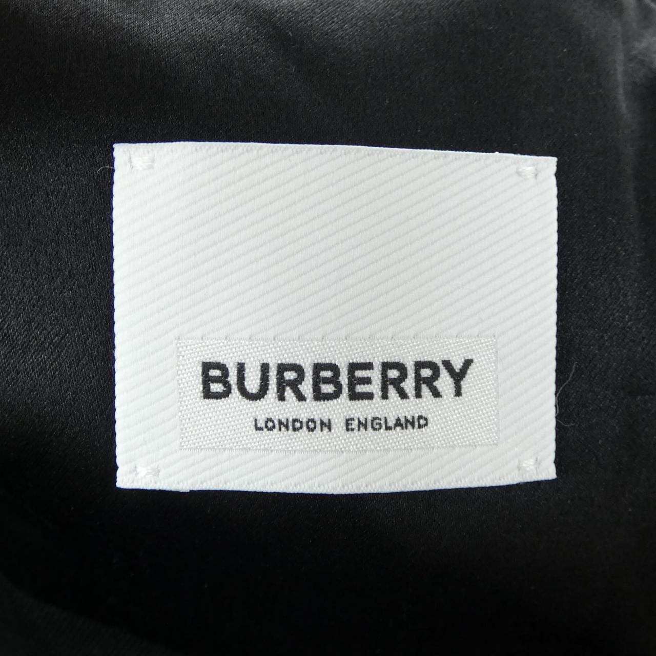 バーバリー BURBERRY 8046l742 71F ジャケット