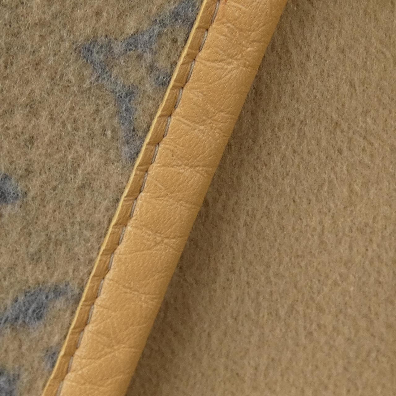 ルイヴィトン LOUIS VUITTON コート