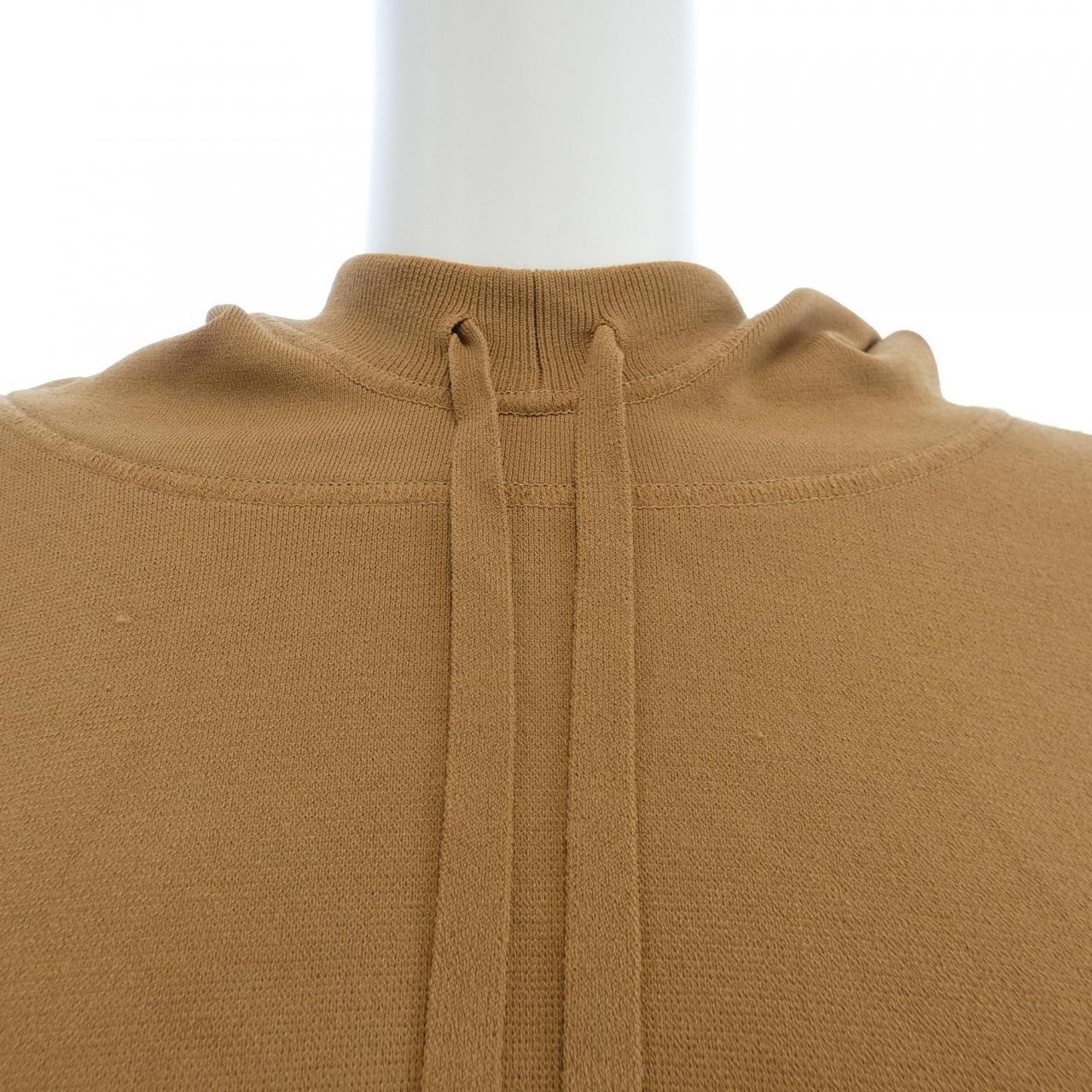 マックスマーラ Max Mara パーカー