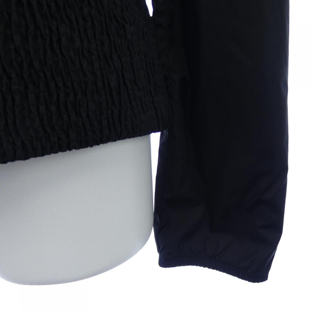 モンクレール MONCLER ブルゾン