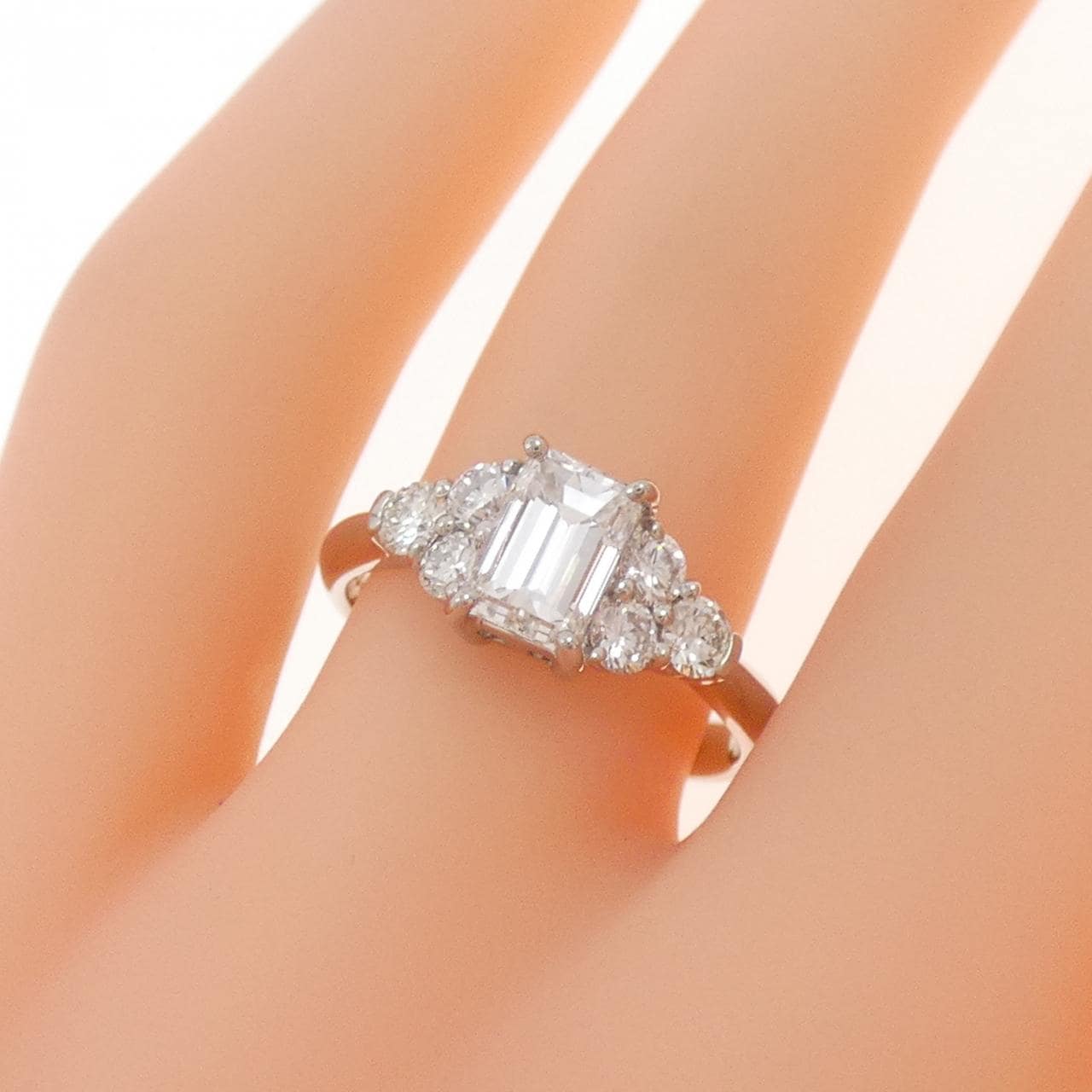 【リメイク】PT900 ダイヤモンド リング 1.024CT G VS1 エメラルドカット