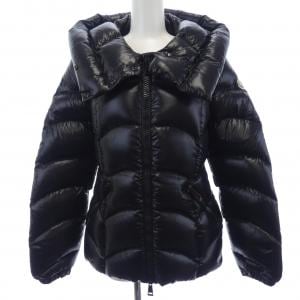 モンクレール MONCLER AKEBIA ダウンジャケット