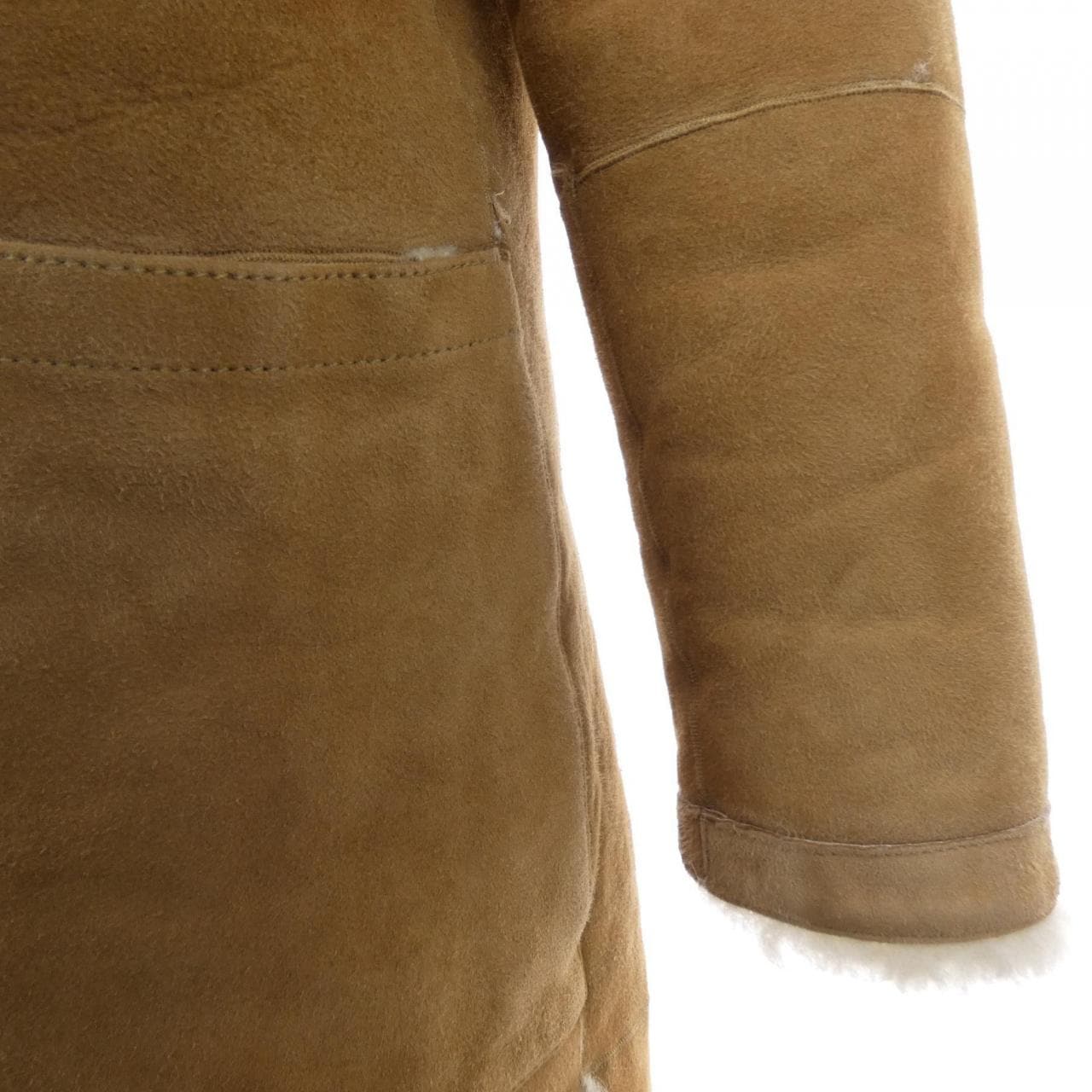 クリスチャンディオール CHRISTIAN DIOR 858M17AL830 ムートンコート