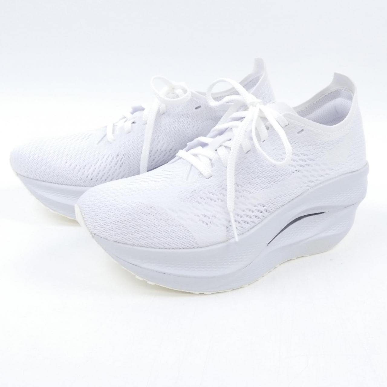 コムデギャルソン COMME des GARCONS MIZUNO スニーカー