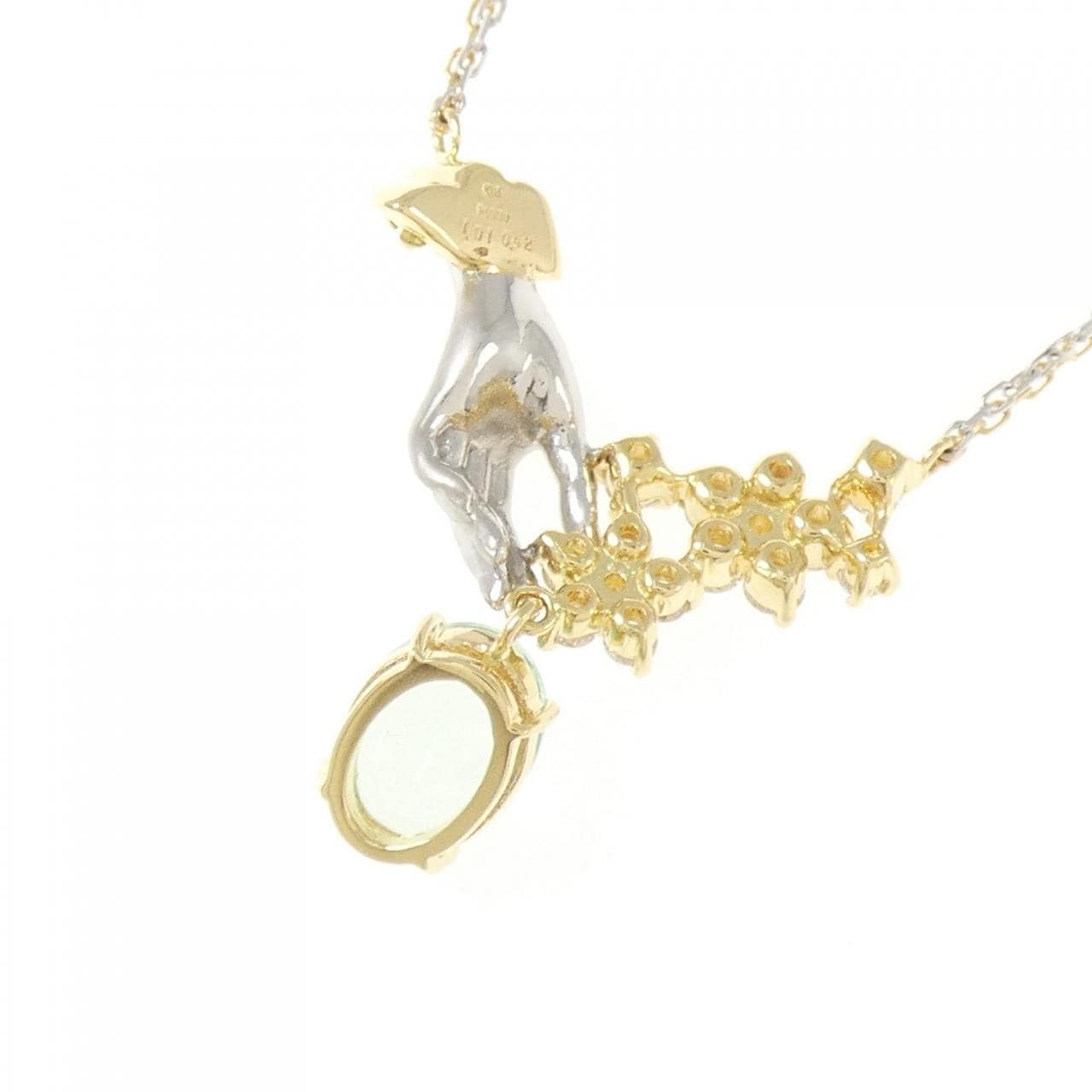 K18YG/PT900/K18WG ベリル ネックレス 1.01CT