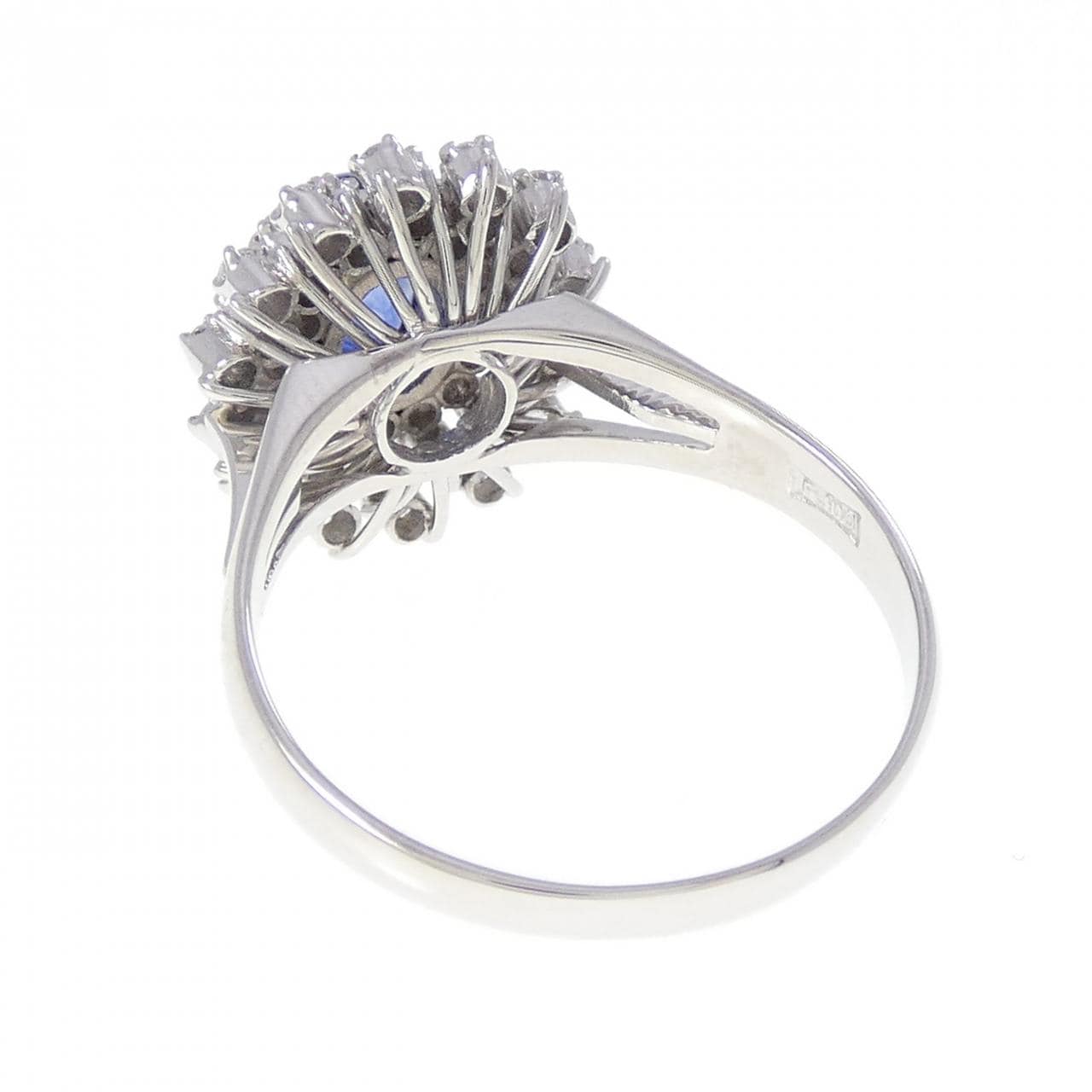 PT900 サファイヤ リング 1.31CT
