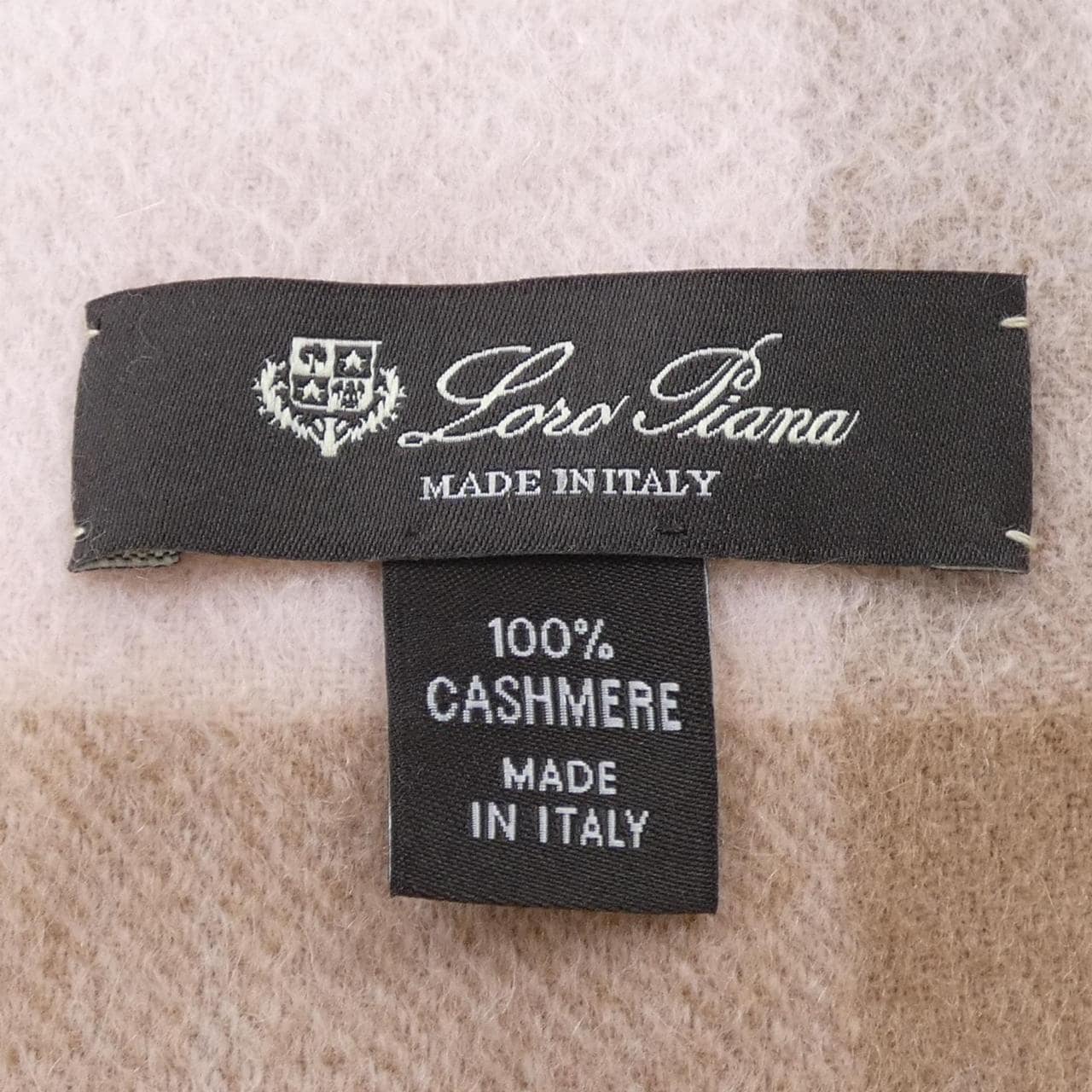 ロロピアーナ Loro Piana MUFFLER