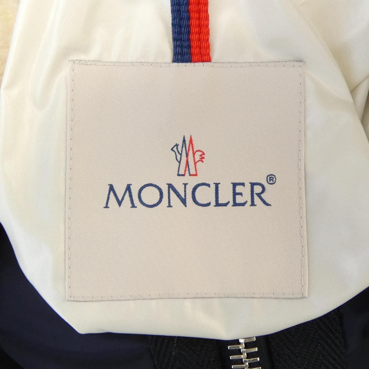 モンクレール MONCLER TRUYERE ダウンコート