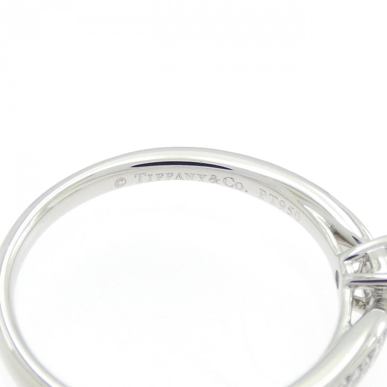 ティファニー ハーモニー リング 0.18CT F VVS1 3EXT