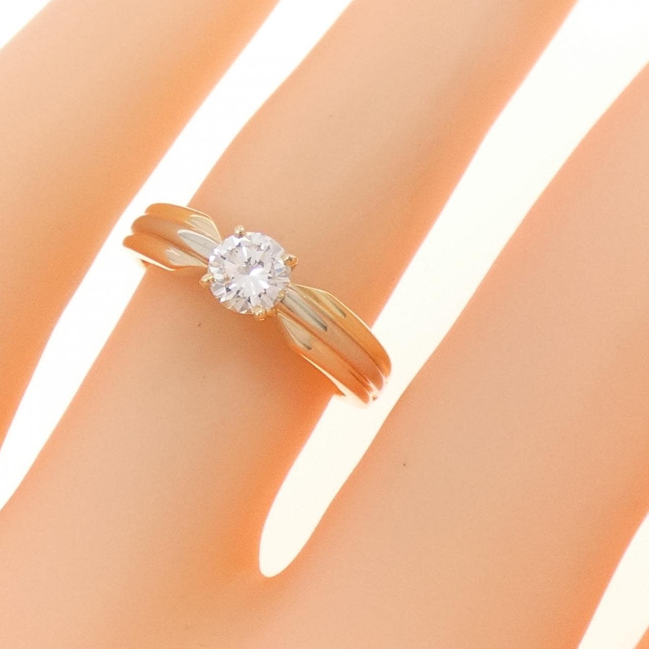 カルティエ ソリテール トリニティ リング 0.34CT F VVS2