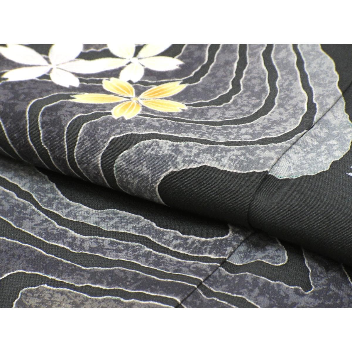 訪問着　鬼島武司　身幅Ｌ寸【本加賀友禅】