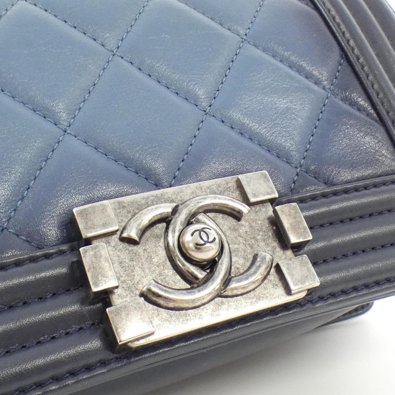 CHANEL Boy CHANEL Line 67085 Shoulder Bag