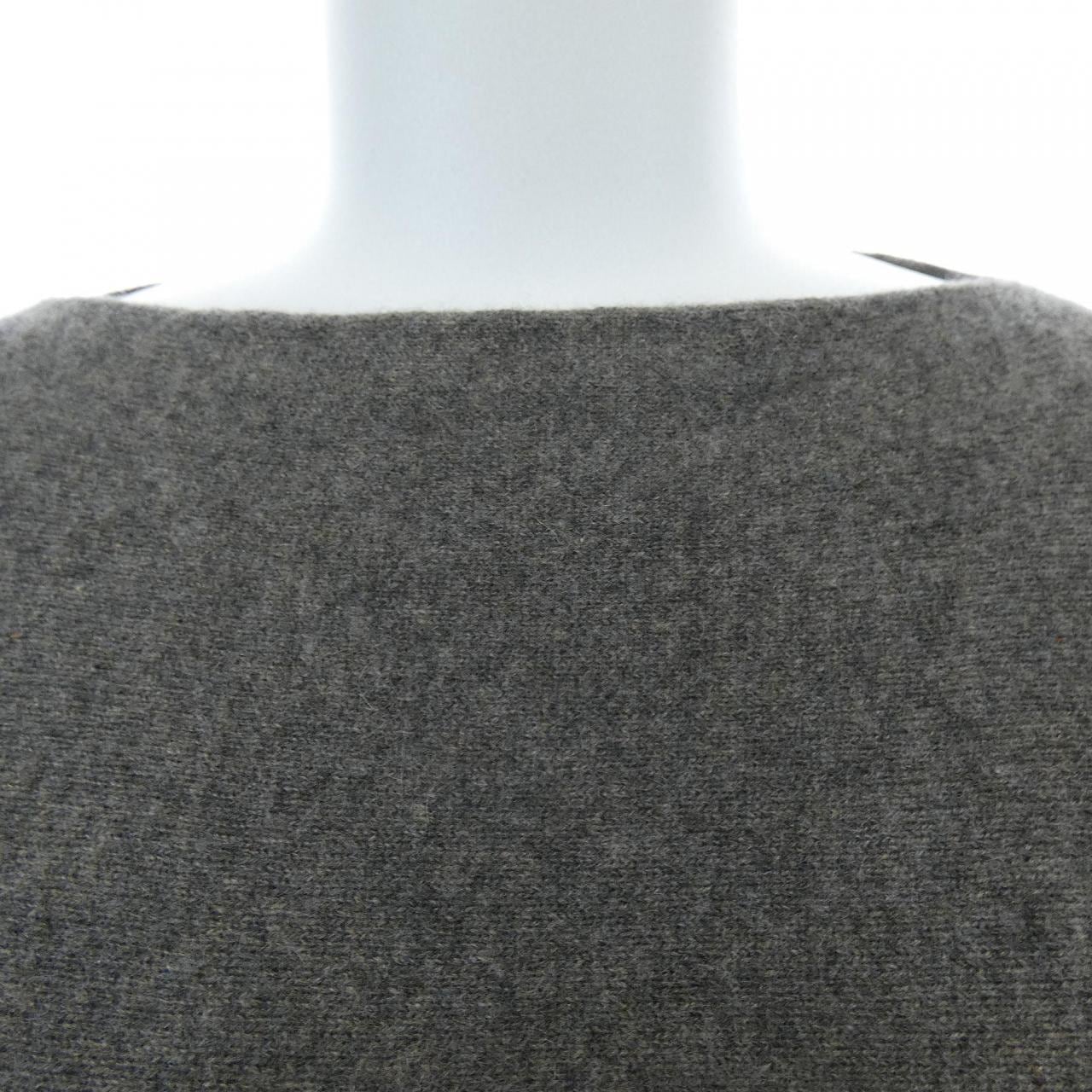 エルメス HERMES 37-7702. ニット