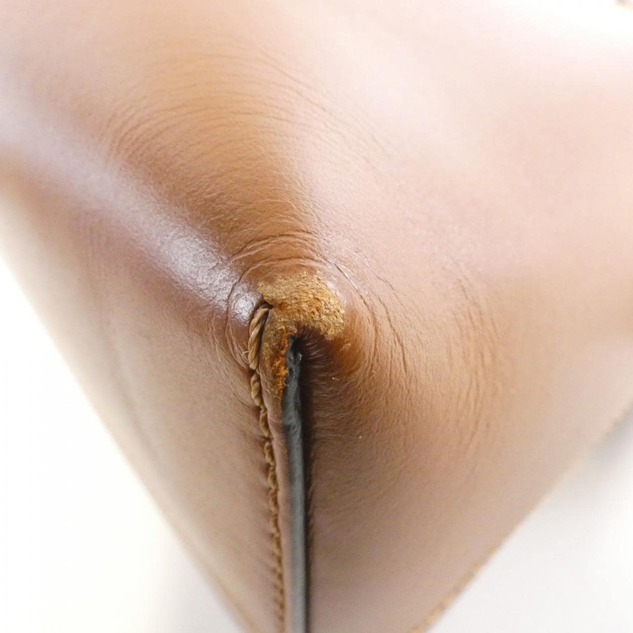 フェンディ バイ ザ ウェイ ミディアム 8BL146 AC9L バッグ