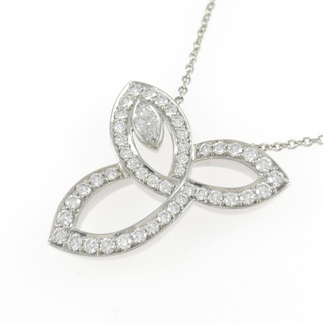 ハリーウィンストン リリークラスター ネックレス 0.15CT
