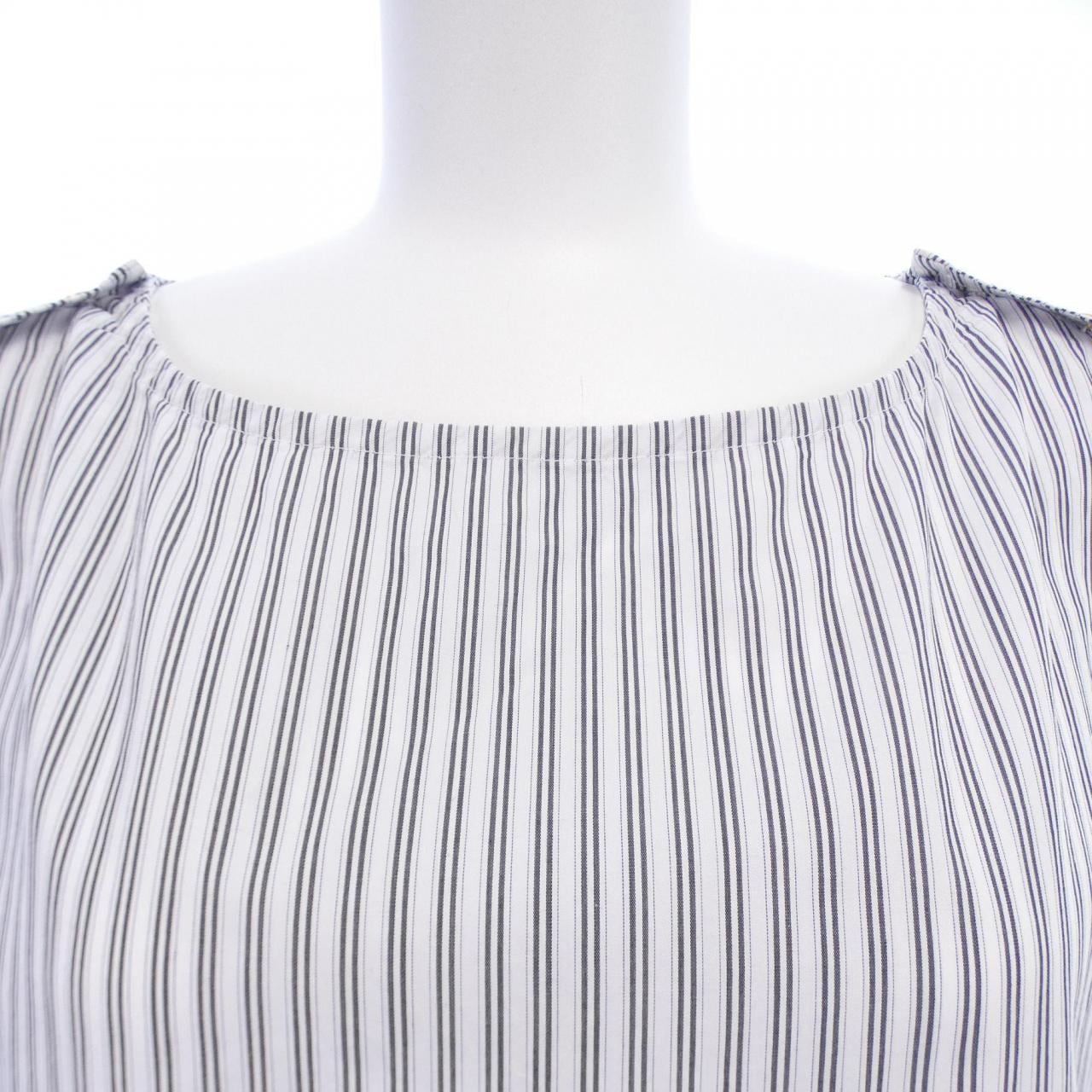 フェンディ FENDI トップス