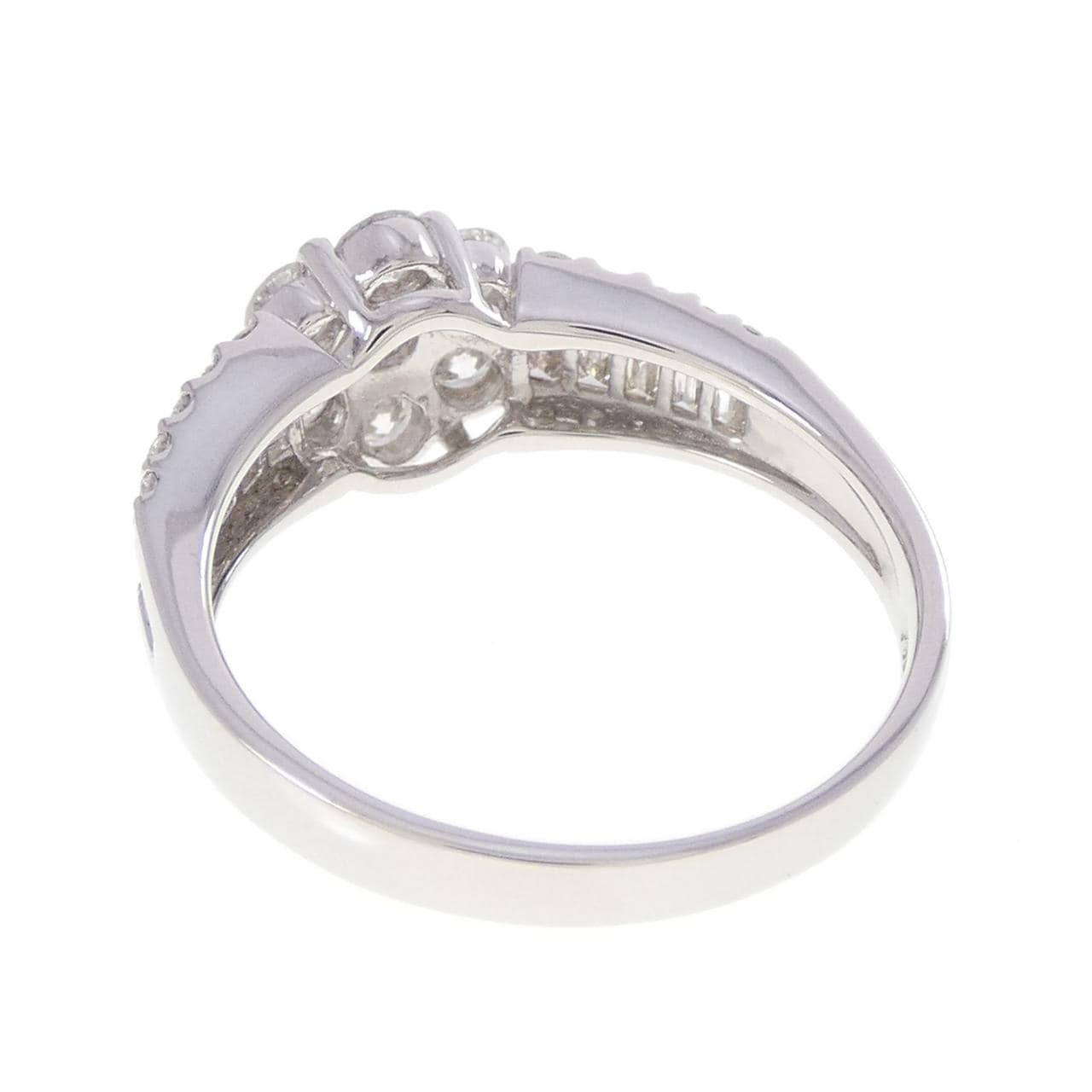 PT900 フラワー ダイヤモンド リング 1.00CT