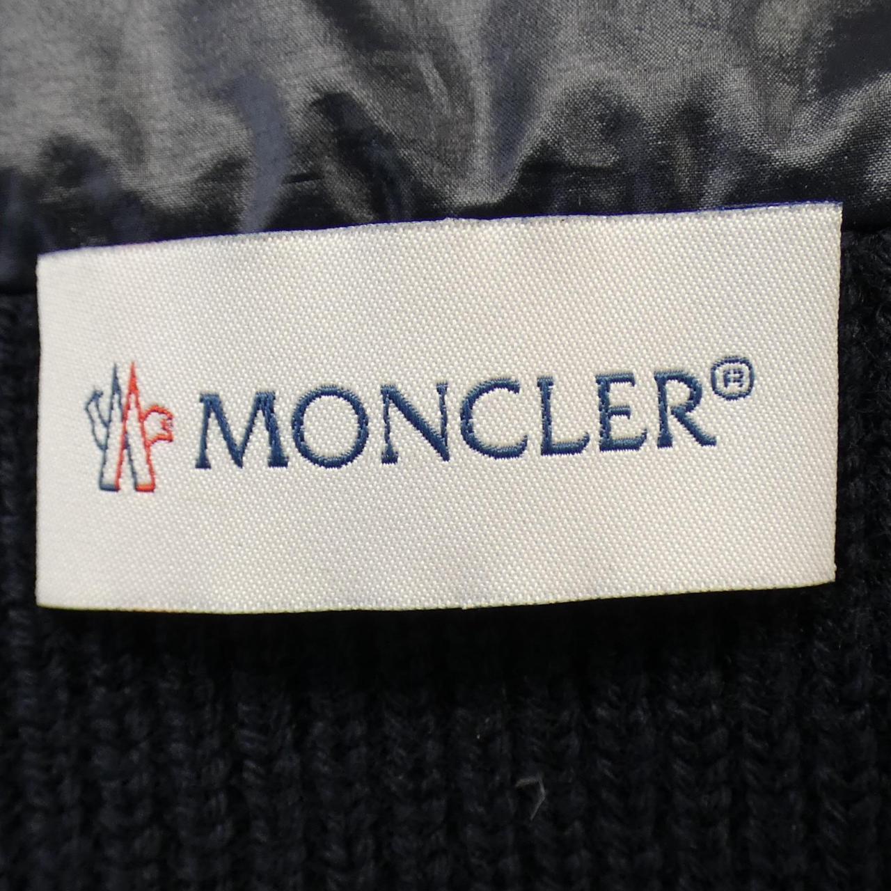 モンクレール MONCLER ダウンジャケット