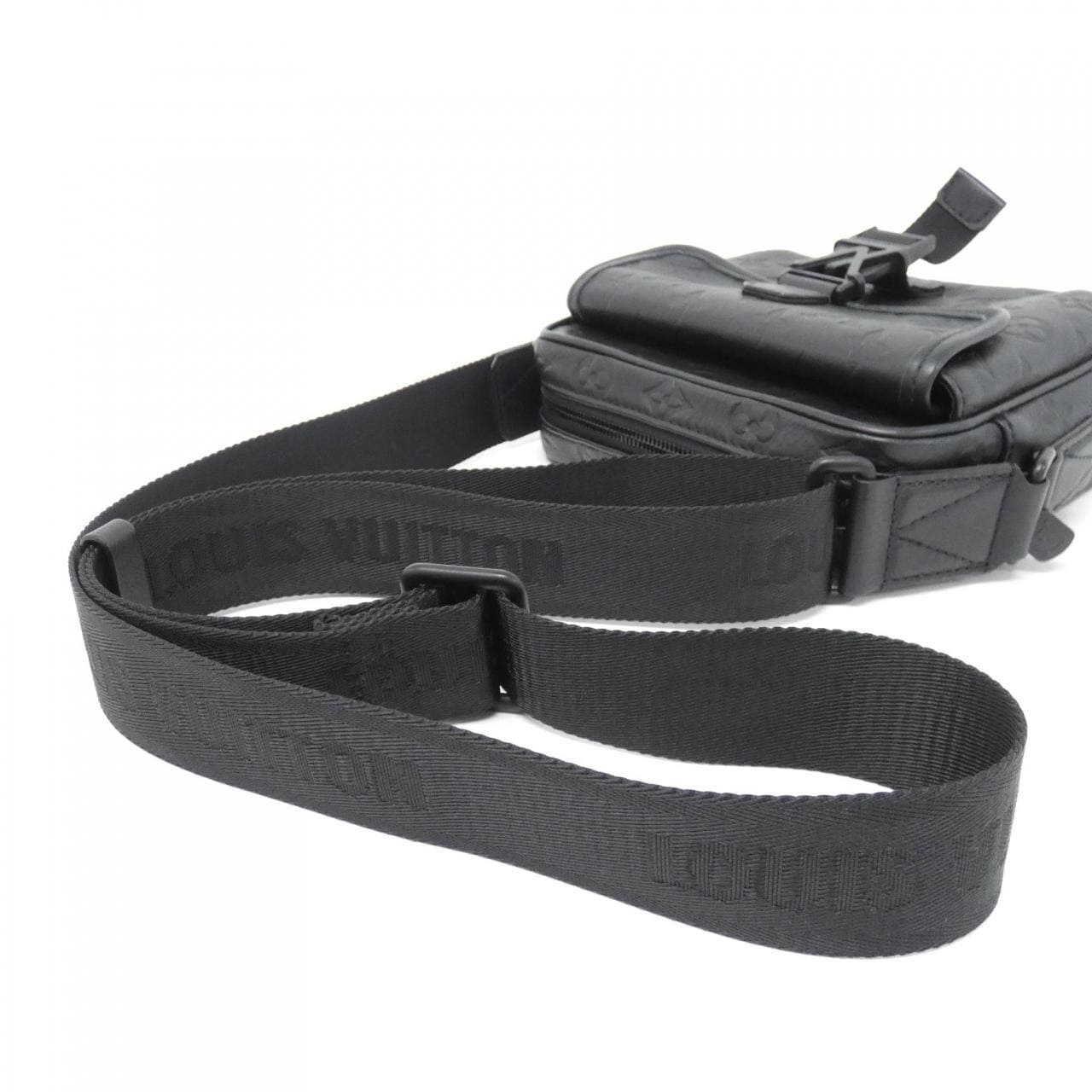 ルイヴィトン モノグラム シャドウ ゲットアウェイ メッセンジャー M12516 ショルダーバッグ