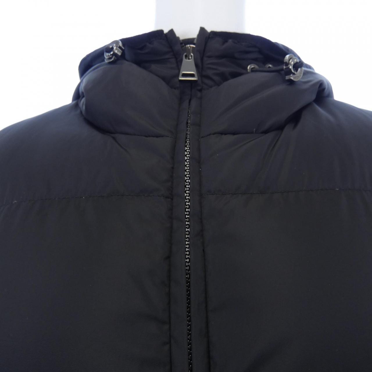 モンクレール MONCLER AVOCETTE ダウンコート
