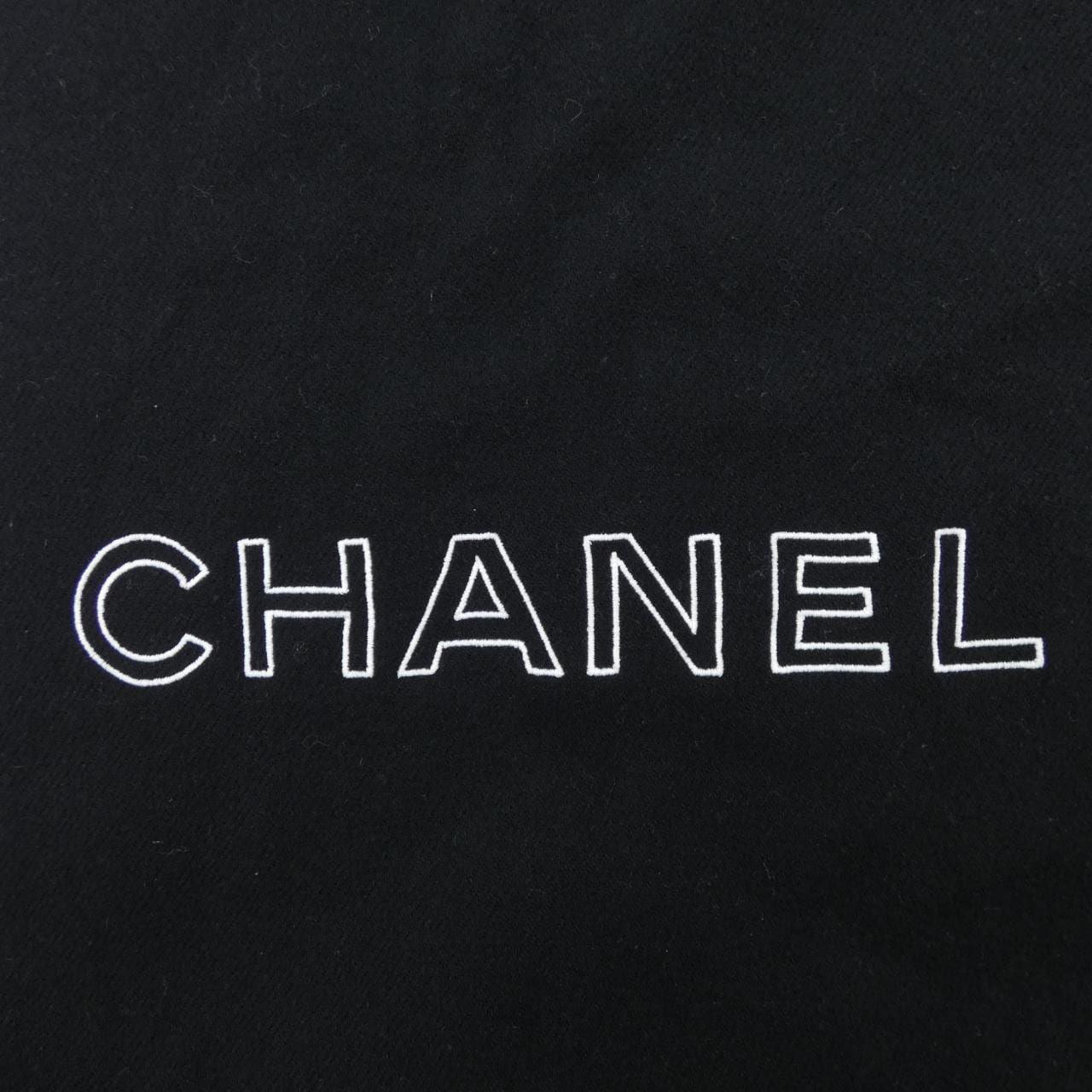 CHANEL披肩