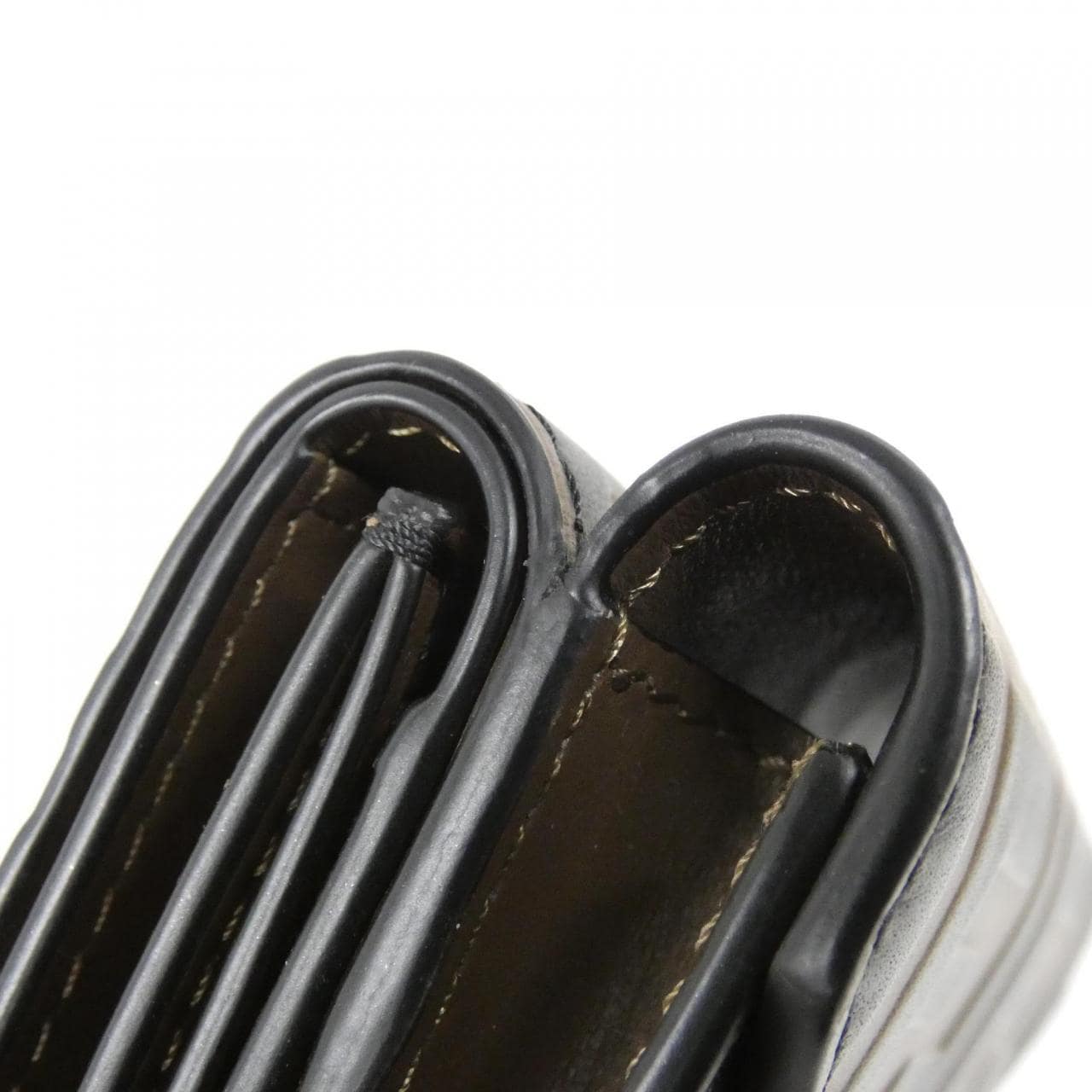 フェンディ 8M0480 ADYM 財布