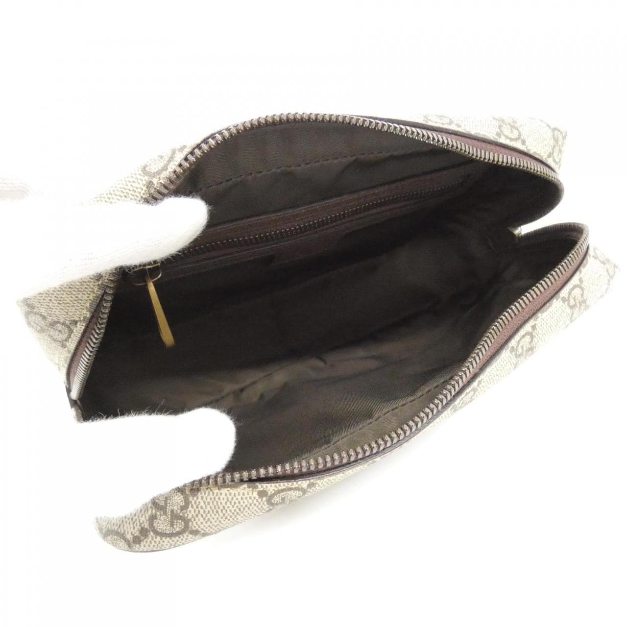 グッチ GUCCI SAVOY 760019 96IWT ポーチ