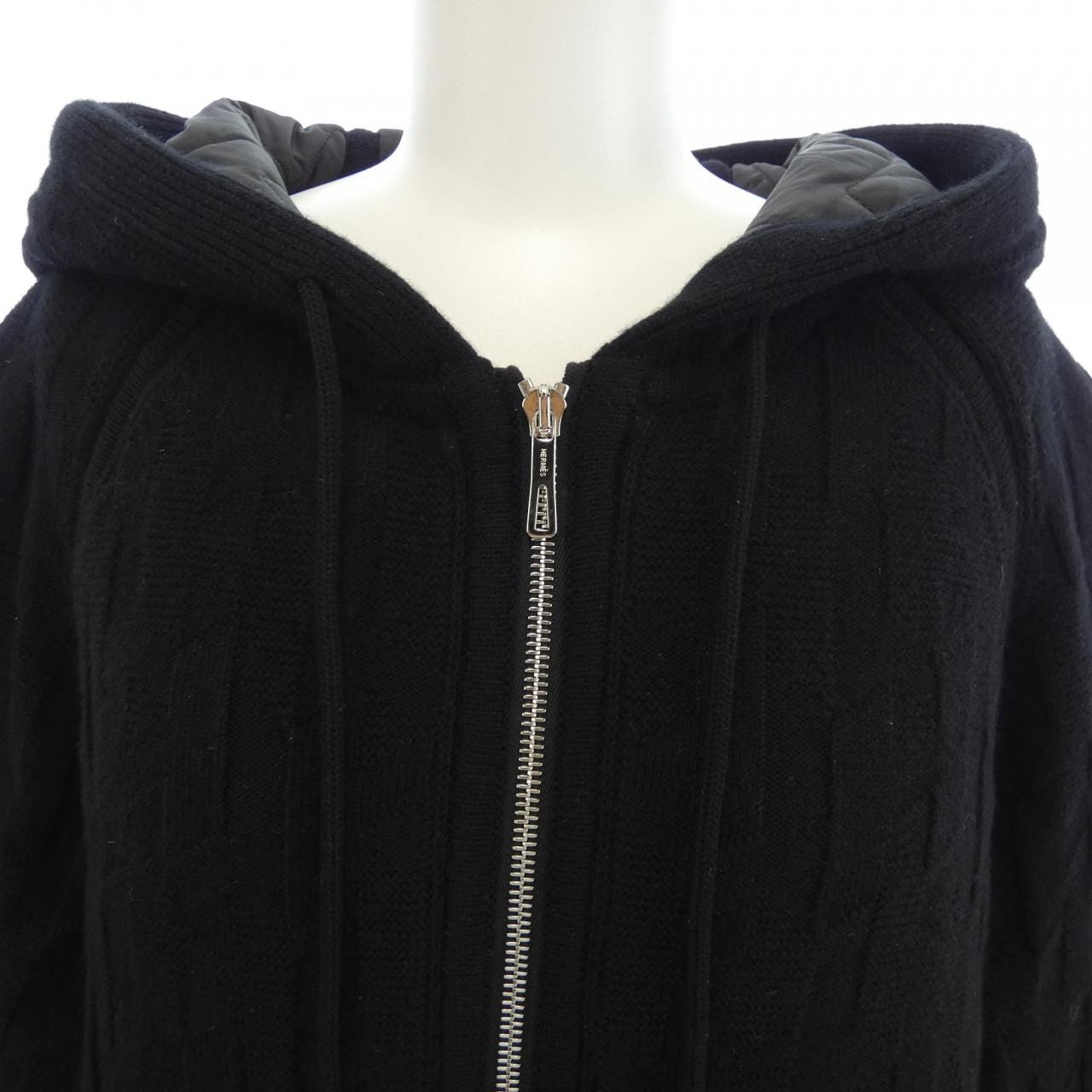 エルメス HERMES 4H2225D3 ダウンジャケット
