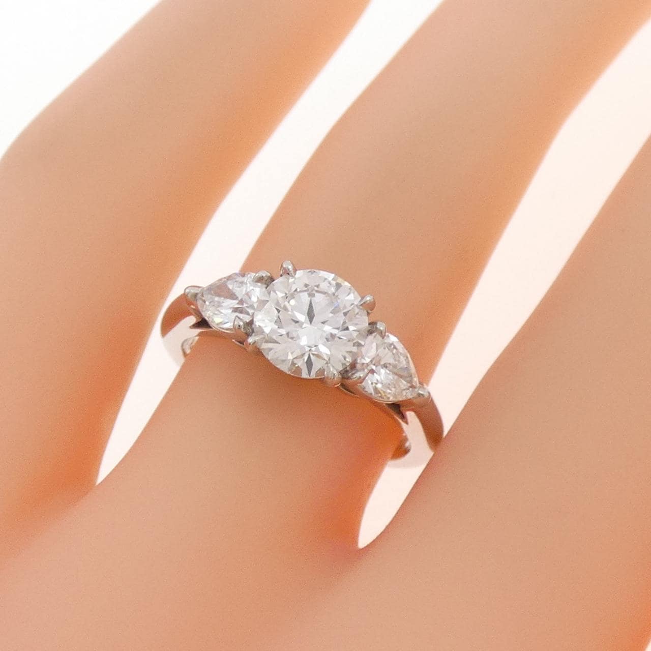 ティファニー リング 1.03CT G VS2 3EXT