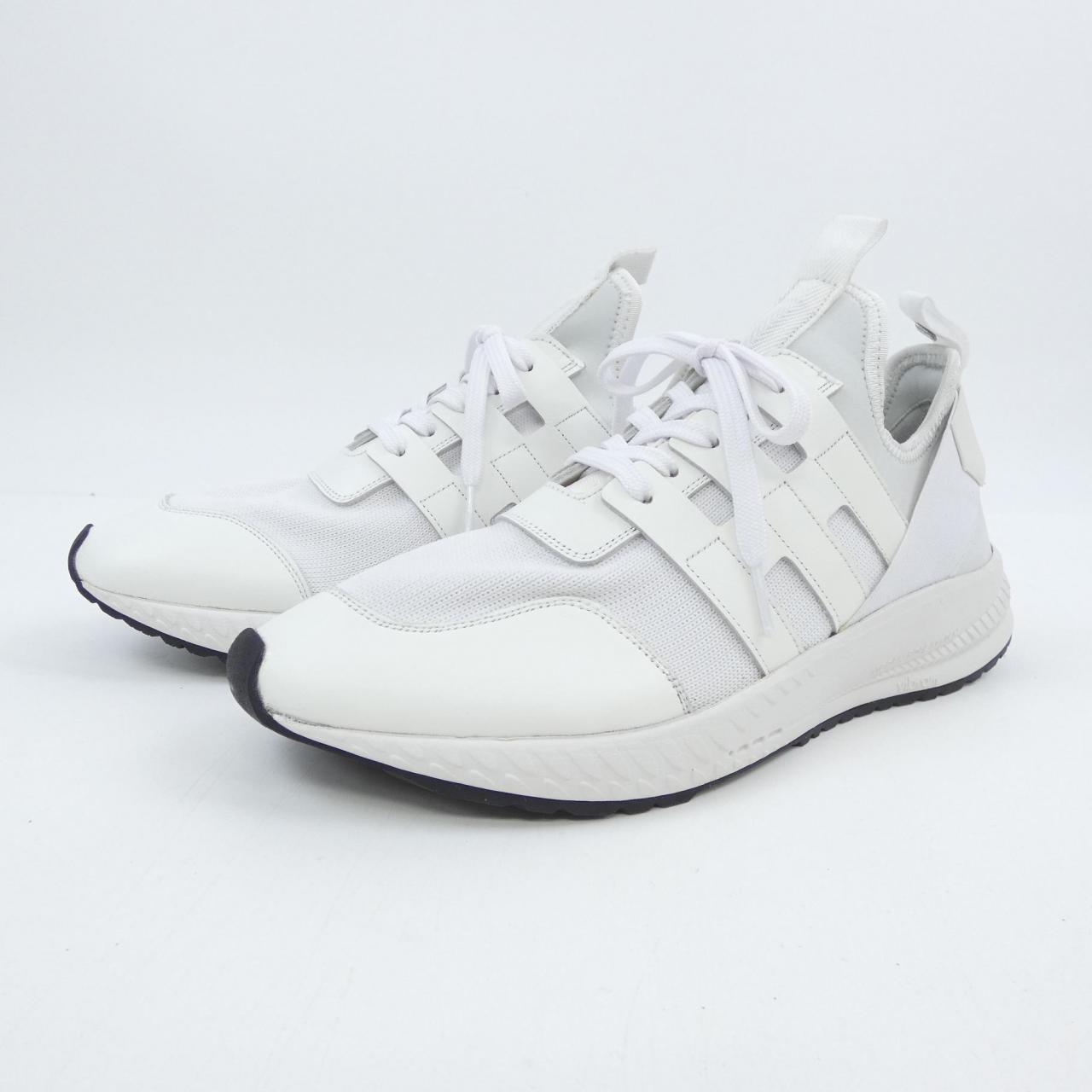 ダブルエイチ WH スニーカー