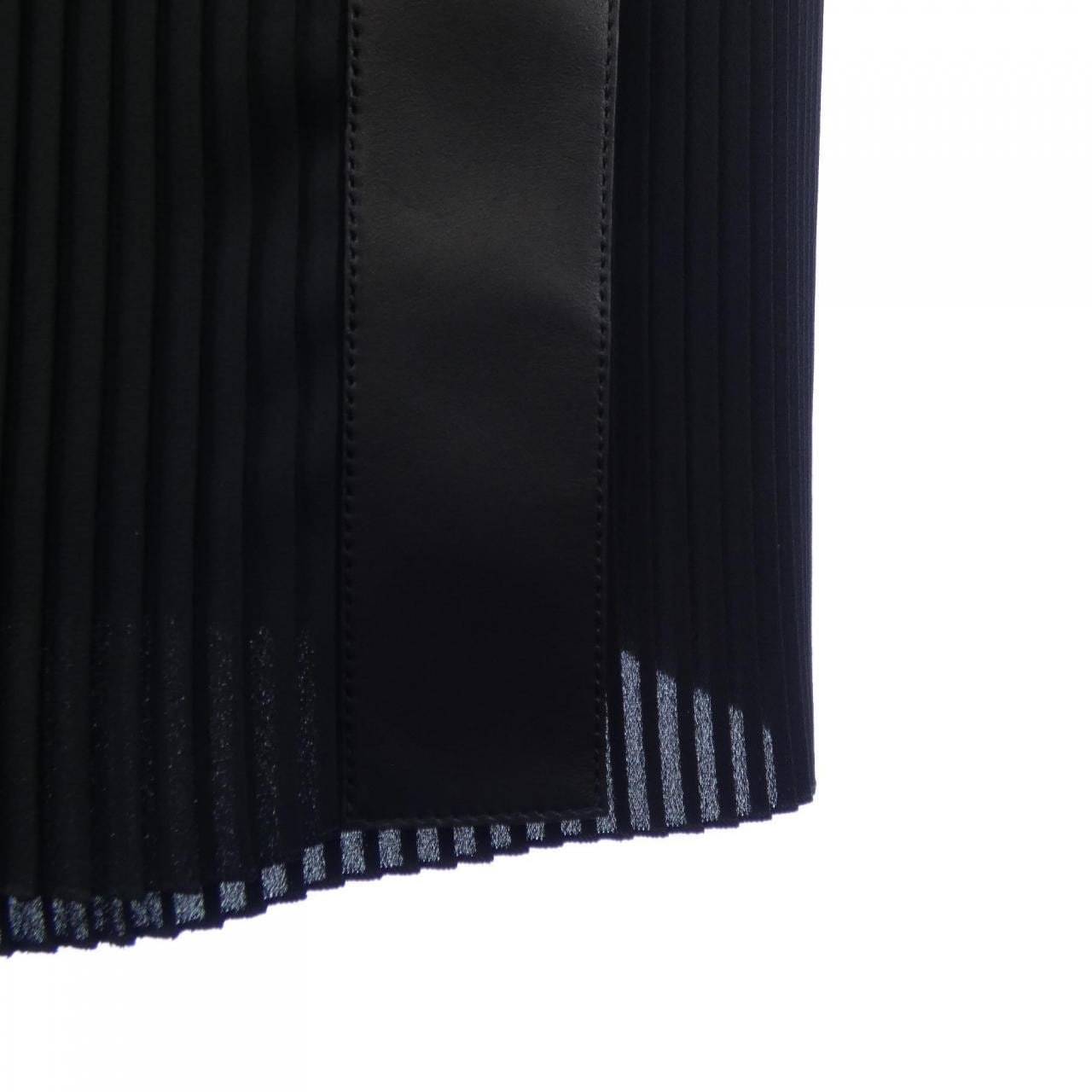 エルメス HERMES *17-7304. スカート