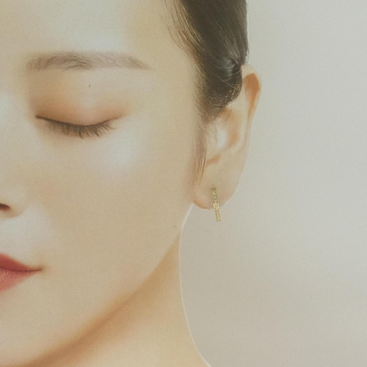 ジーエスティービー ダイヤモンド ピアス 0.24CT