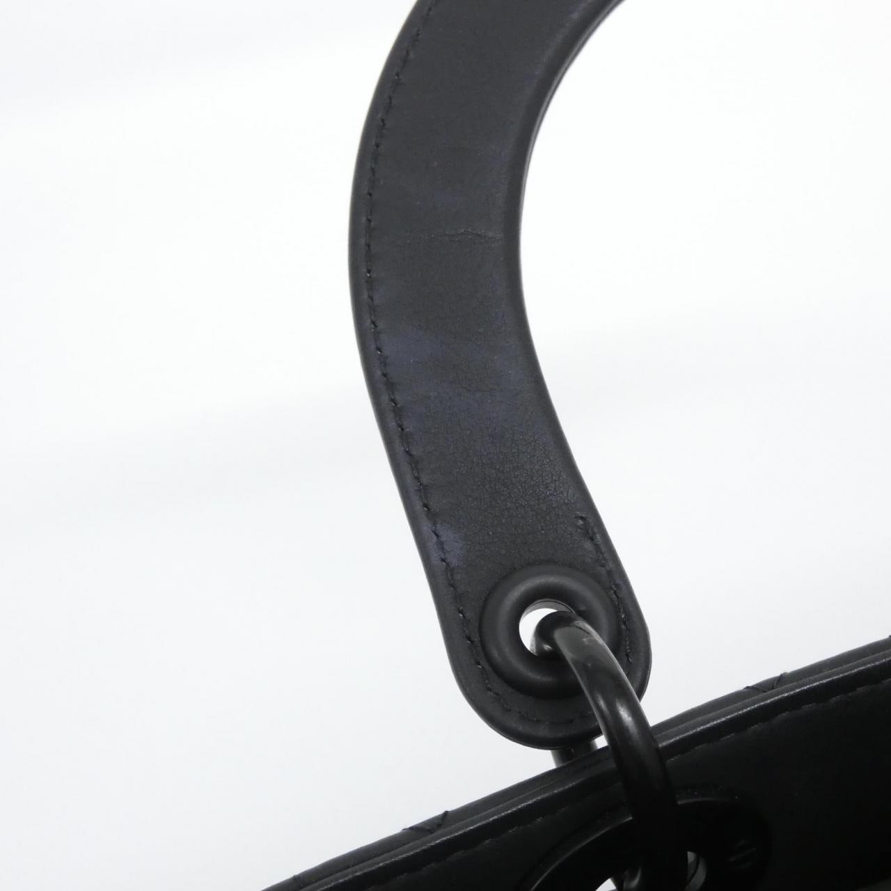 クリスチャンディオール レディ ディオール ミディアム M0565SLOI バッグ