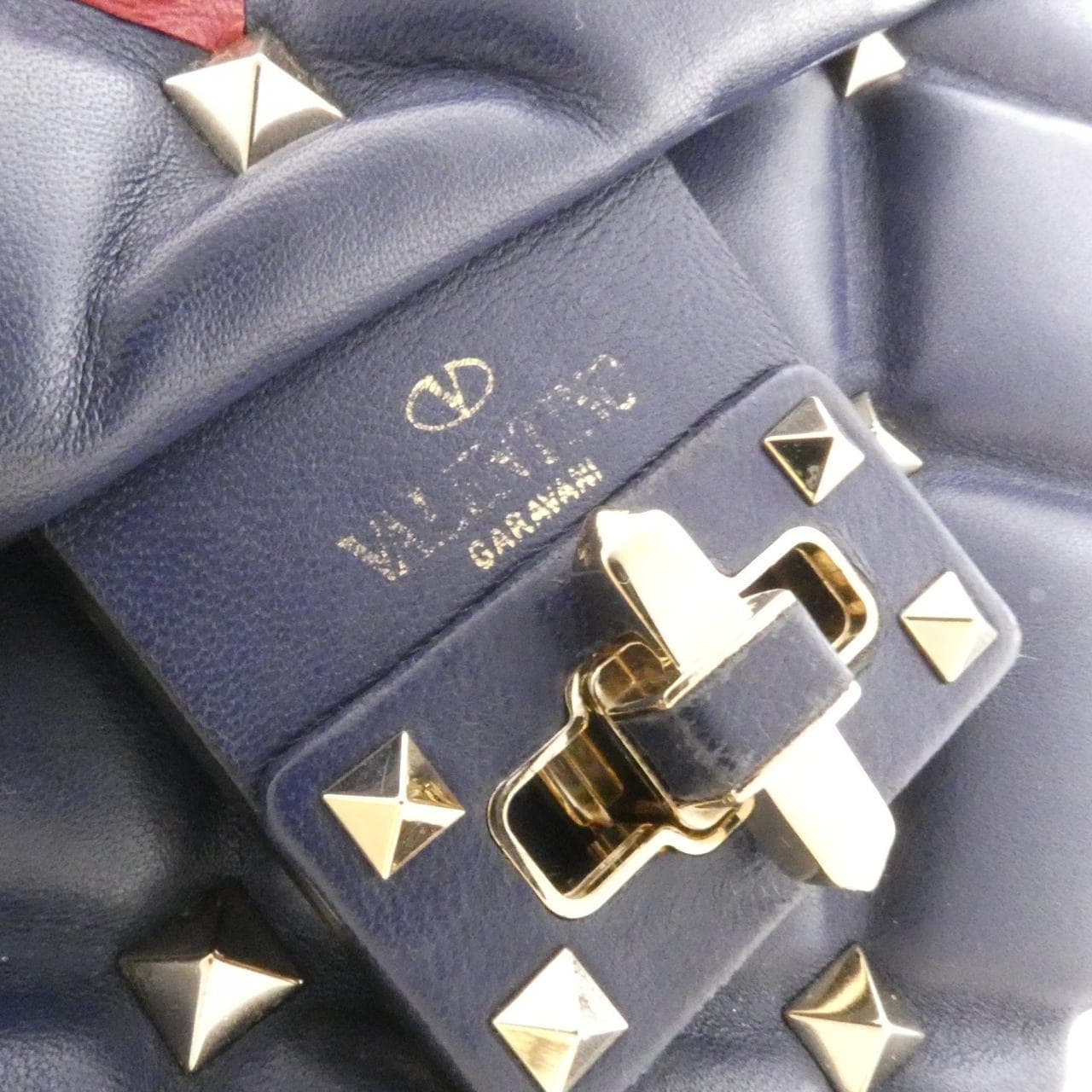 ヴァレンティノガラヴァーニ RW2B0B55LPR バッグ