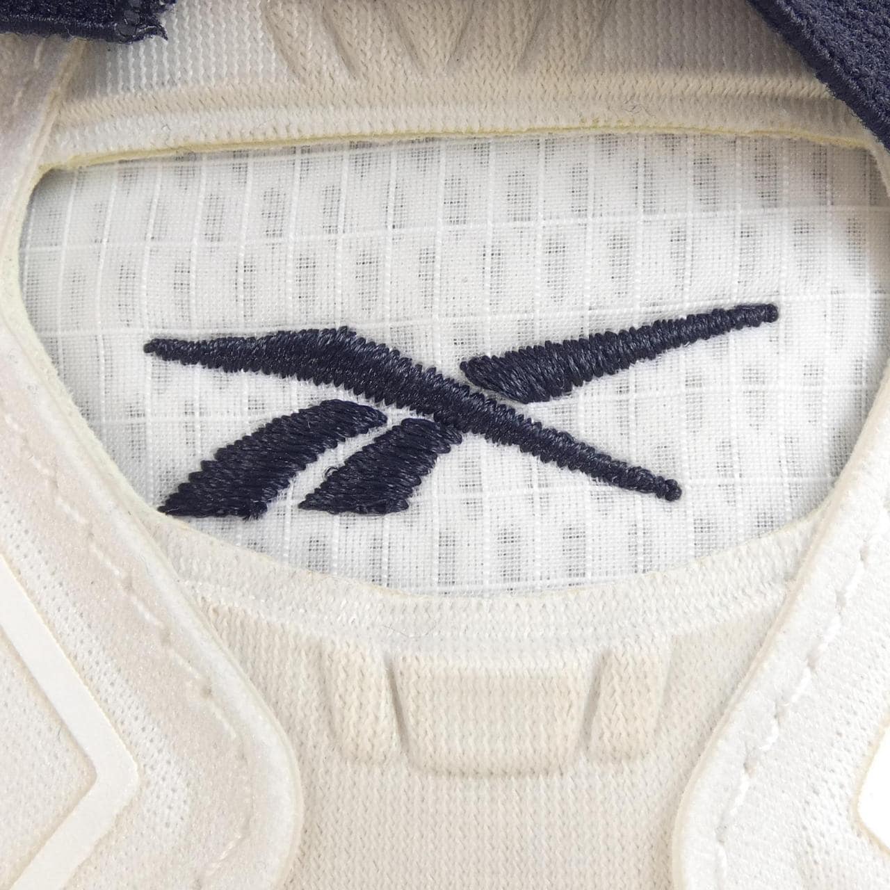 リーボック REEBOK FU9238 スニーカー