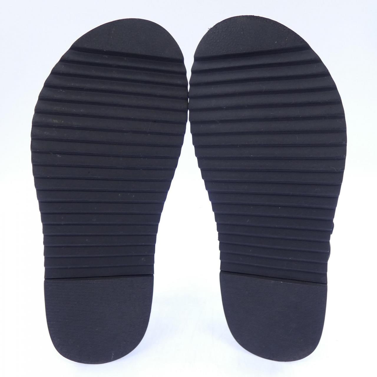 オデット エ オディール Odette e Odile サンダル