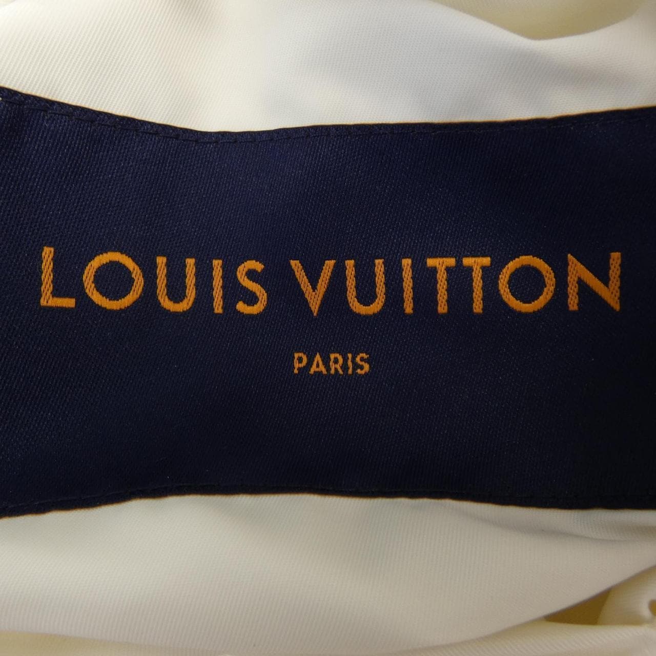 ルイヴィトン LOUIS VUITTON モノグラムリバーシブルナイロンウインドブレーカー HLB46WMO6 ジャケット