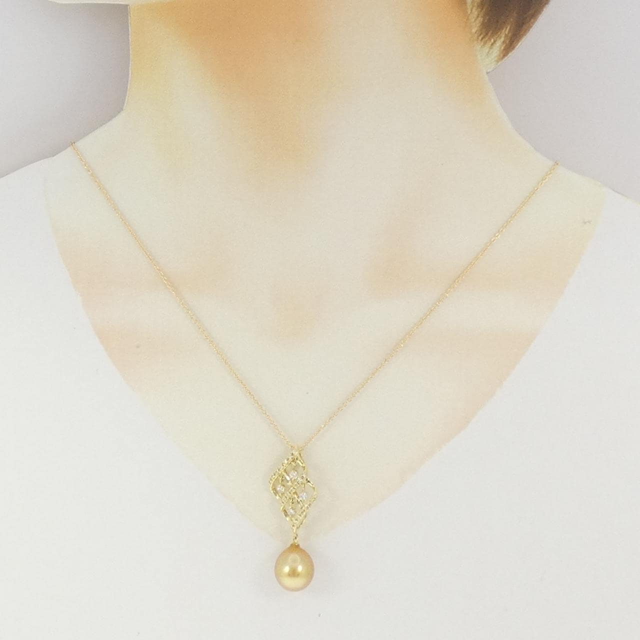 K18YG 白蝶パール ネックレス